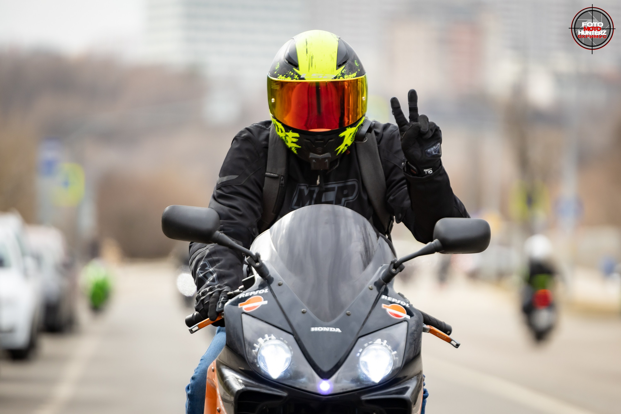 Марафон на Островной 30.03.25. Фотограф Владимир Охрименко