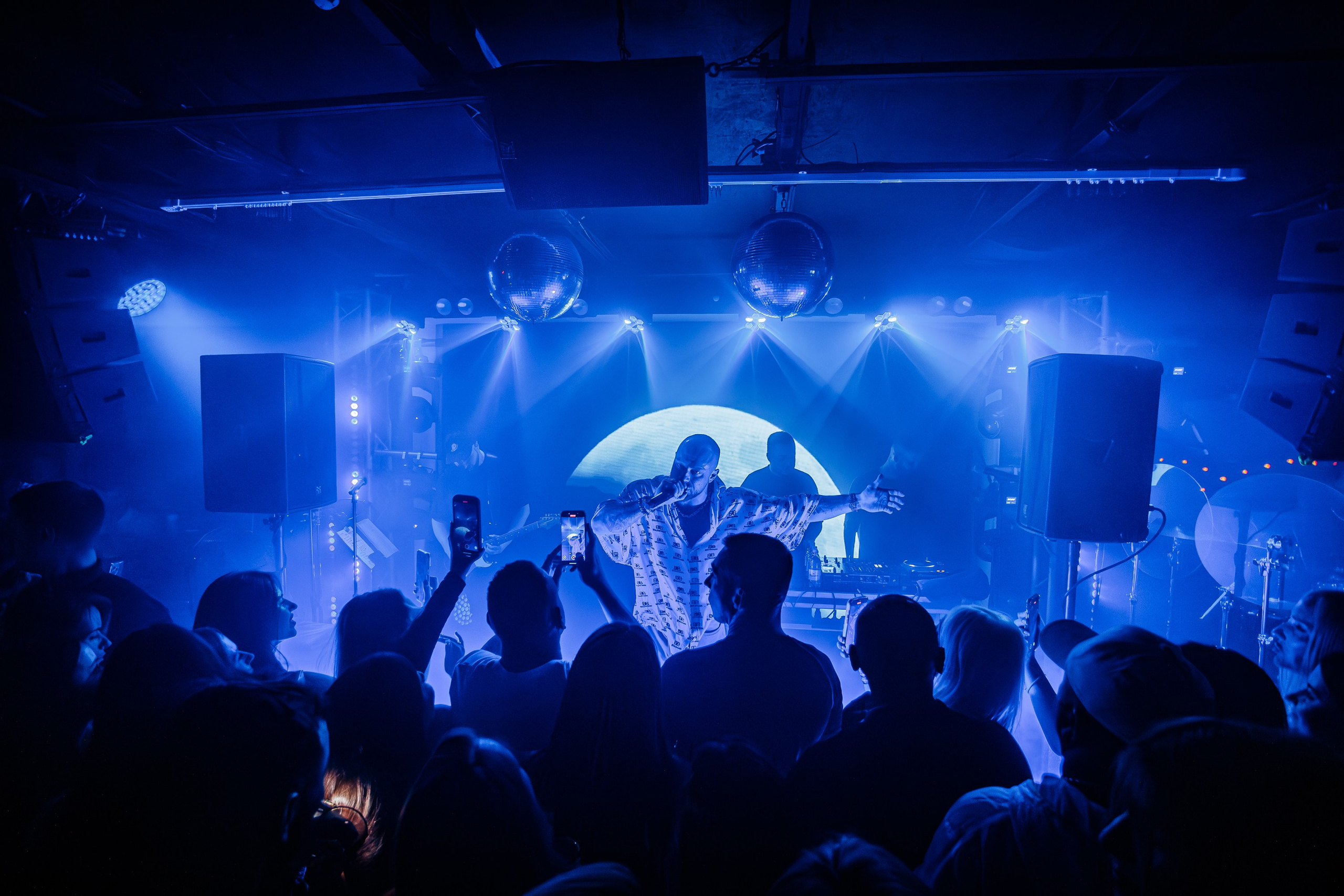 «Лёша СВИК"_Чайка на пляже_Ялта_04.07.2025 г. Аминов Руслан | Фотограф