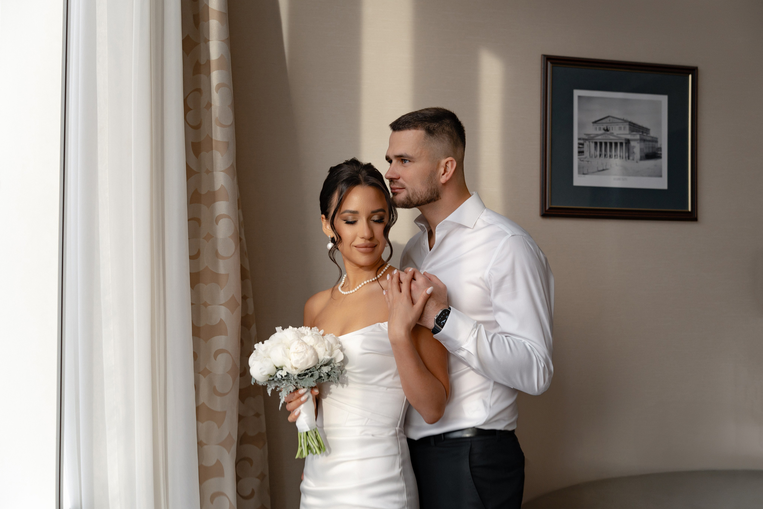 Свадебная фотосессия в отеле Plaza Garden Moscow WTC