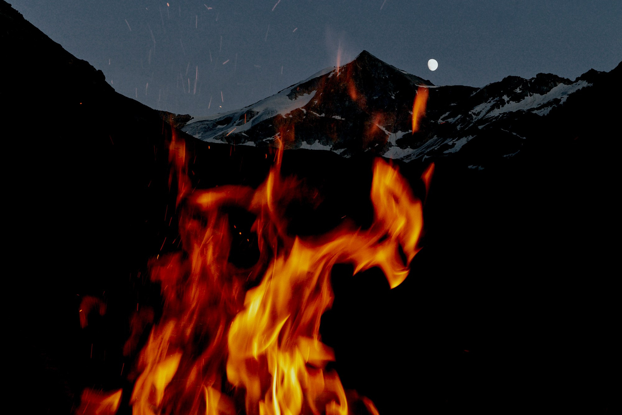 TRAVEL. EVGENYA PERESADOVA