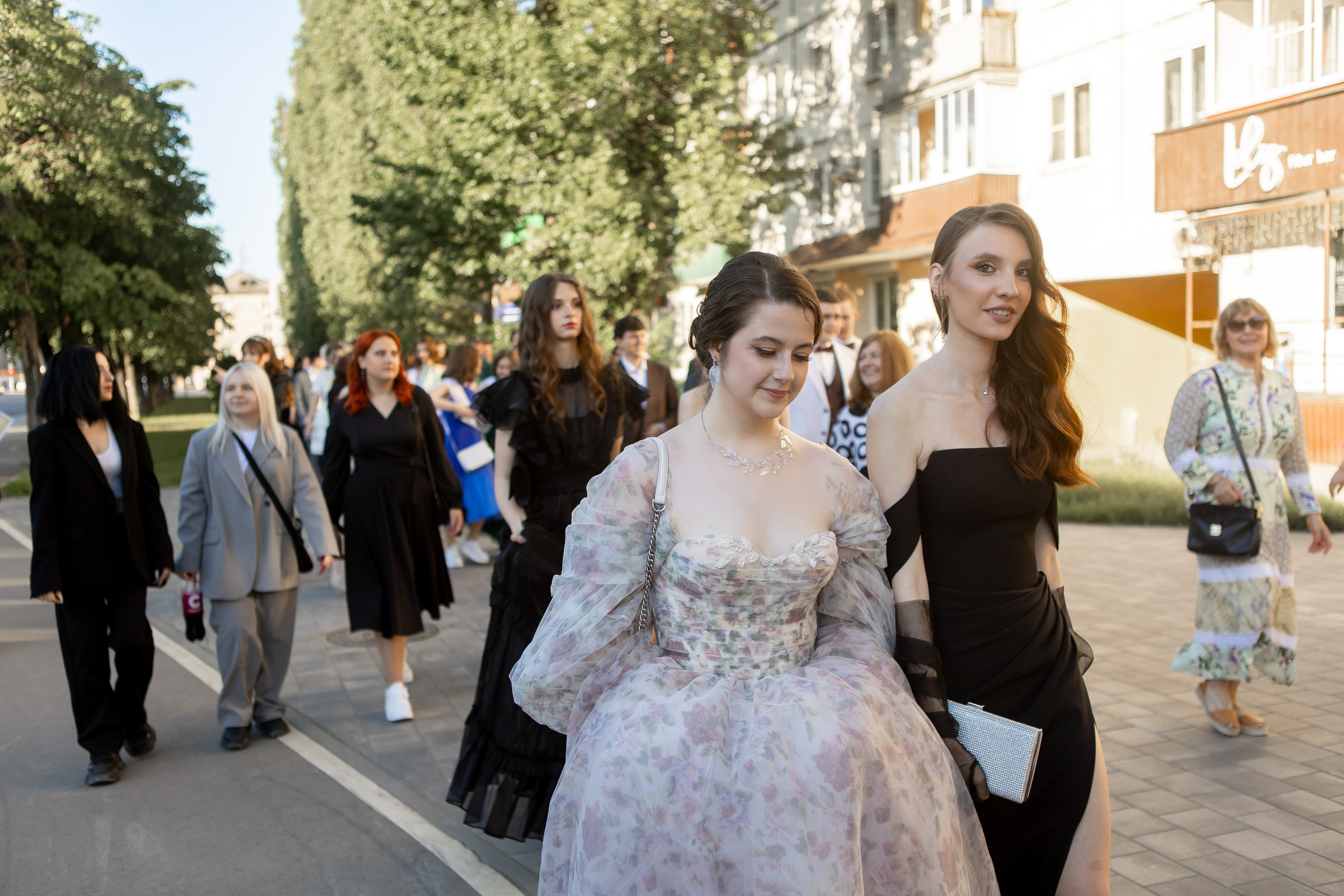 Выпускной Гимназия 12 2024 г. Свадебный и портретный Фотограф в Липецке Дмитрий Котюков