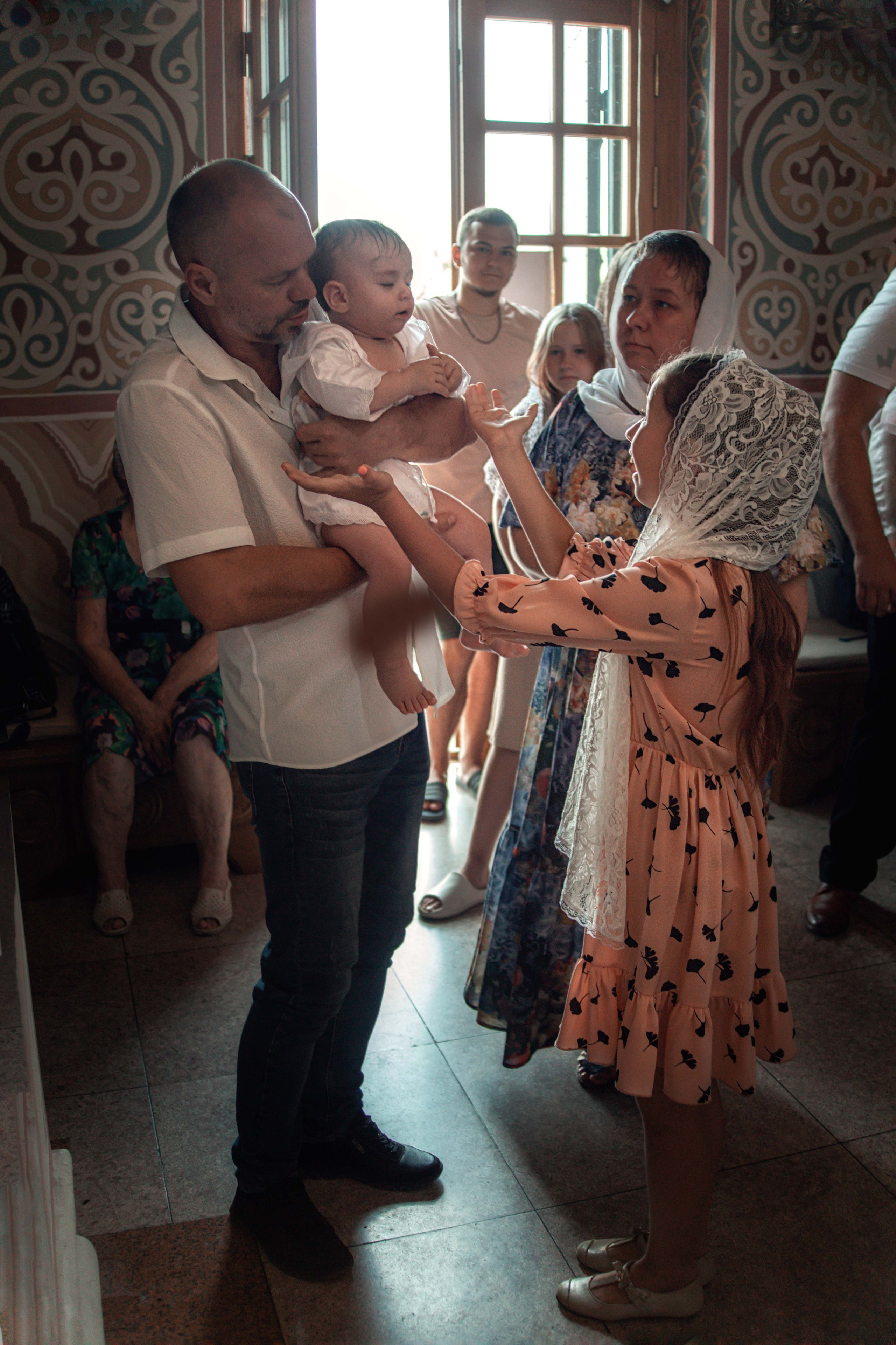 Крещение Василисы. Семейный и детский фотограф в Москве Ольга Кривенцова