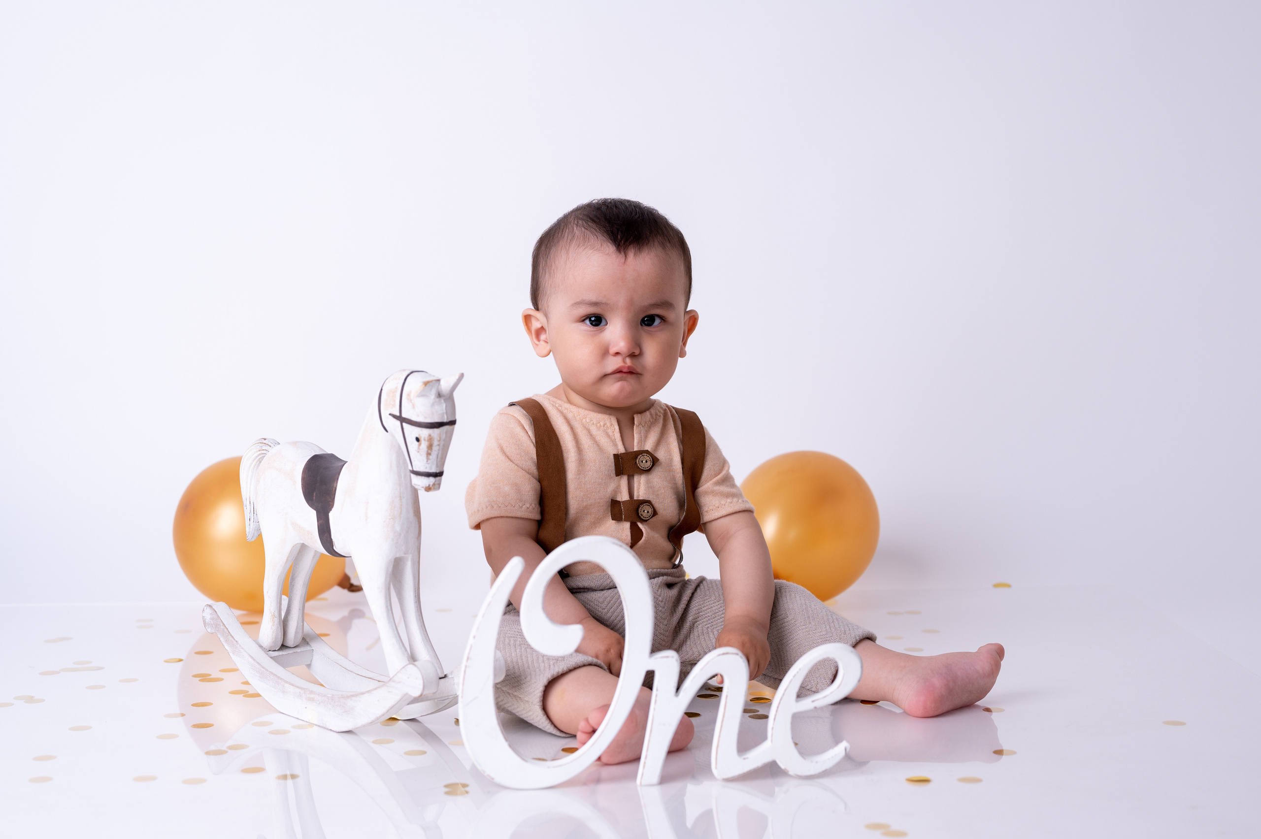Фотосессия на годик для мальчика. Фотосессия на годик в Москве. Фотограф годовасия
