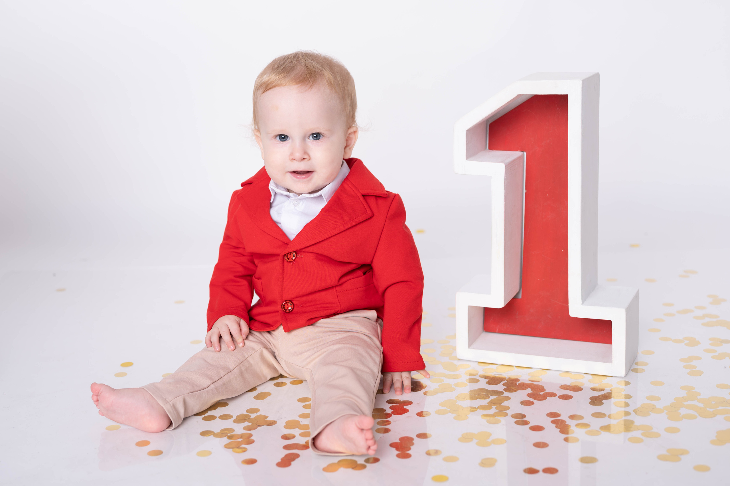 Фотосессия на годик для мальчика. Фотосессия на годик в Москве. Фотограф годовасия