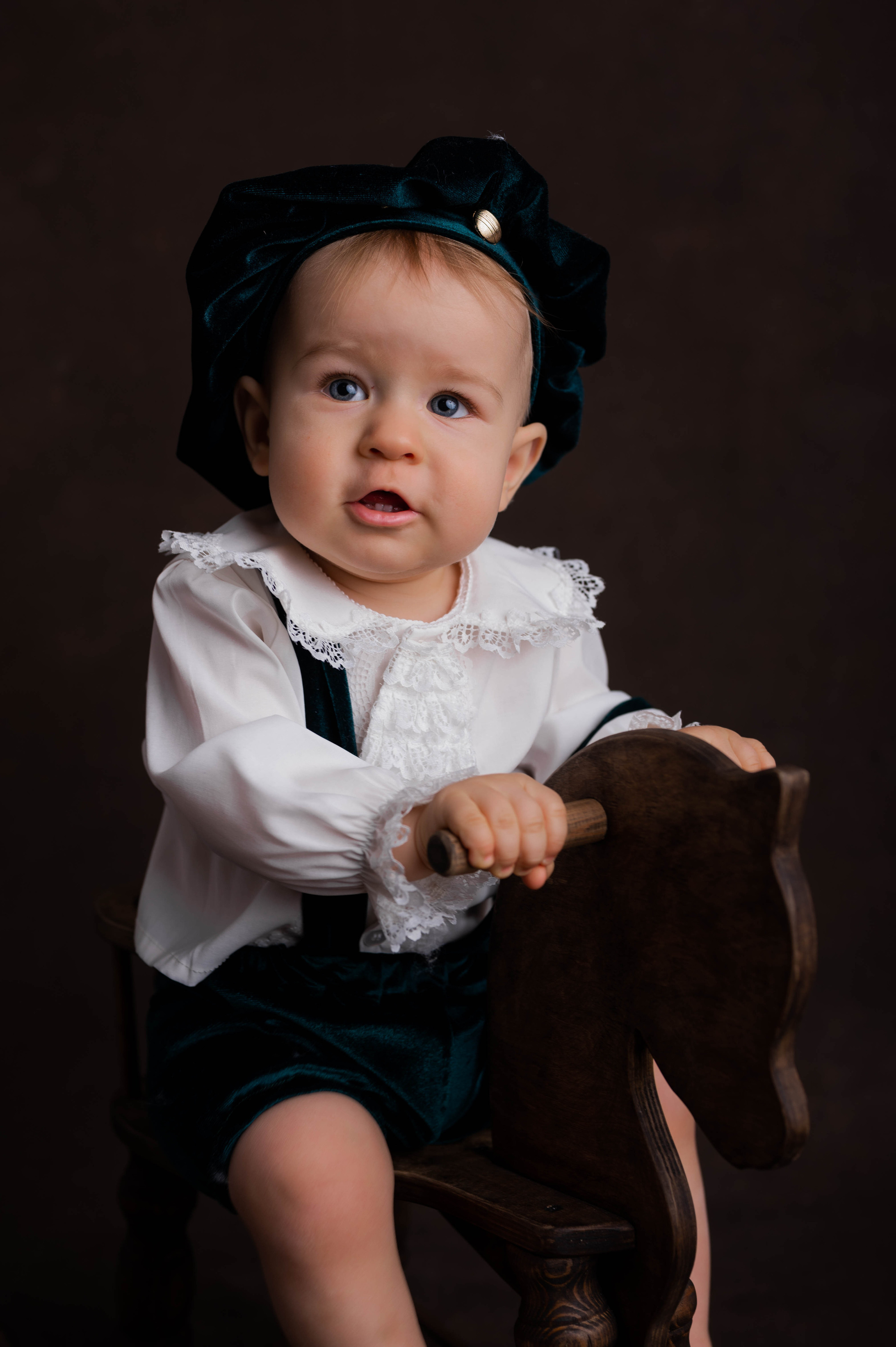 Фотосессия на годик для мальчика. Фотосессия на годик в Москве. Фотограф годовасия