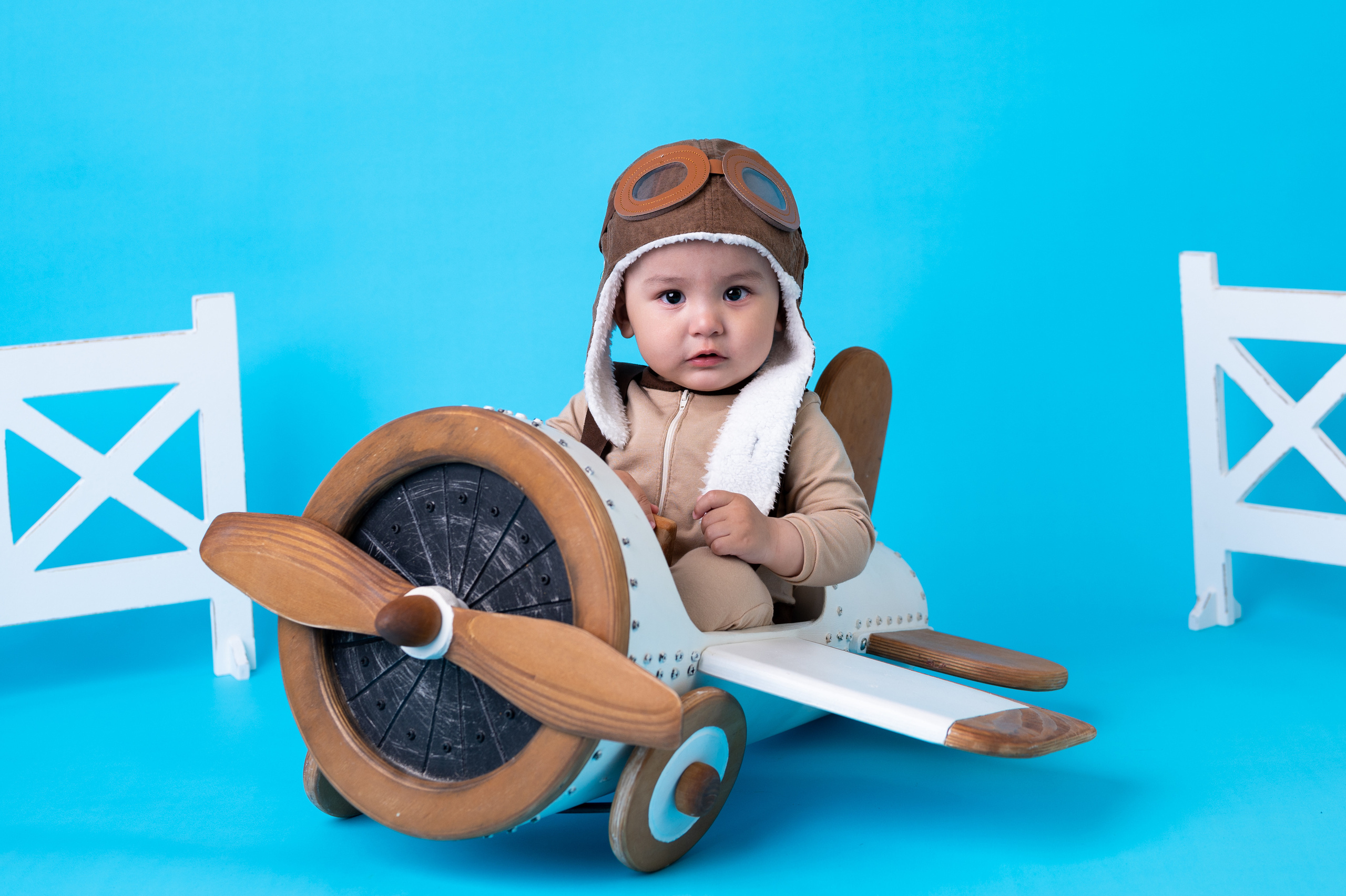 Фотосессия на годик для мальчика. Фотосессия на годик в Москве. Фотограф годовасия