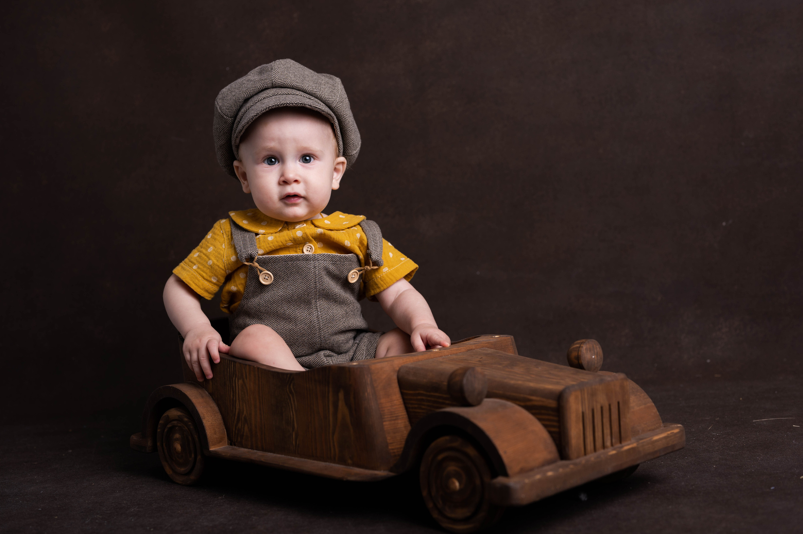 Фотосессия на годик для мальчика. Фотосессия на годик в Москве. Фотограф годовасия