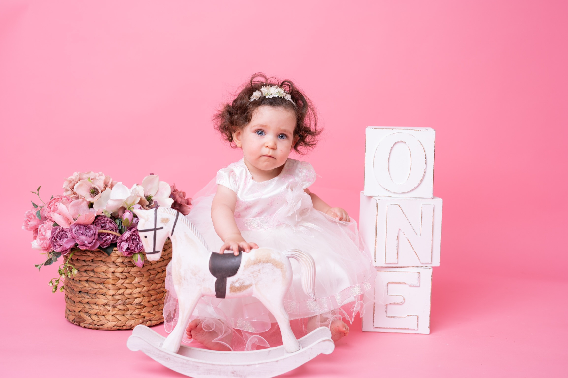 Фотосессия на годик для девочки. Фотосессия на годик в Москве. Фотограф годовасия