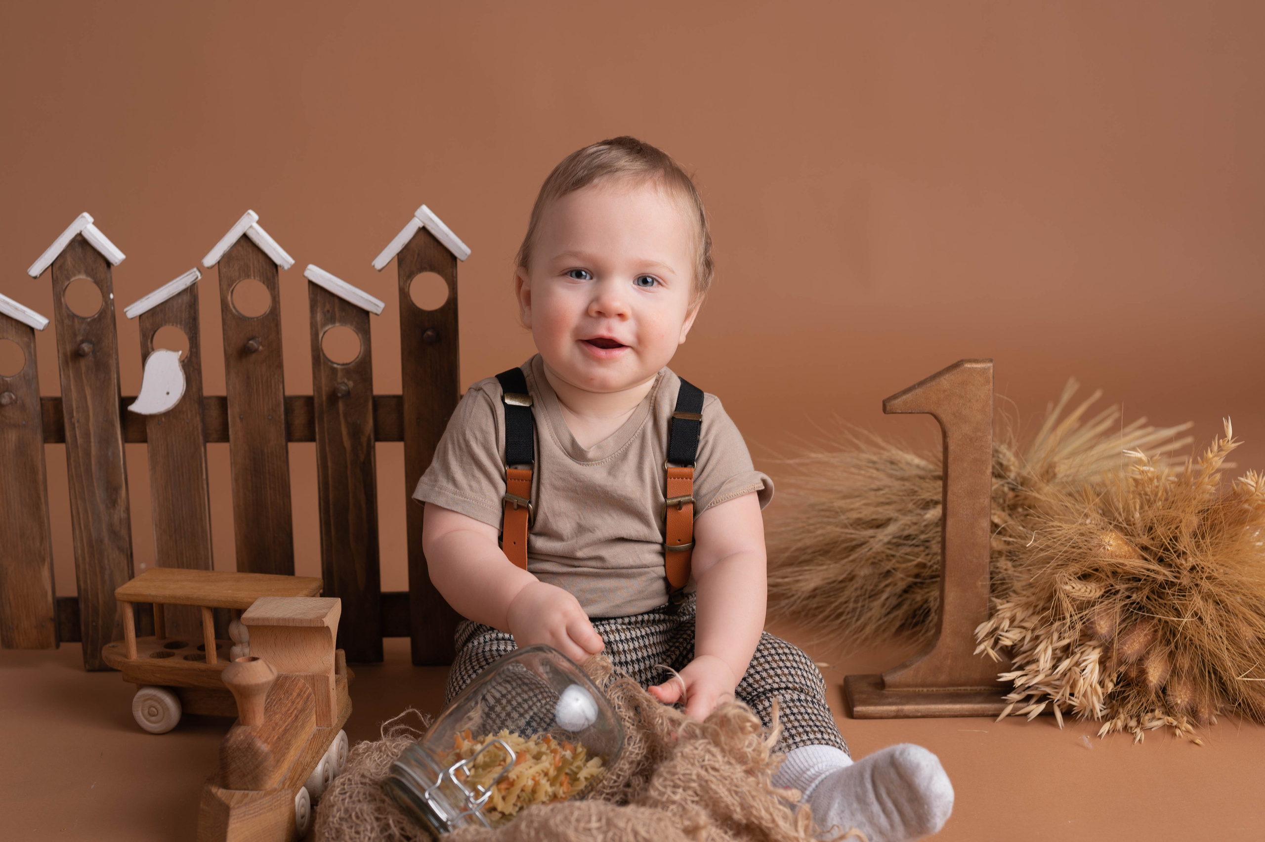 Фотосессия на годик для мальчика. Фотосессия на годик в Москве. Фотограф годовасия