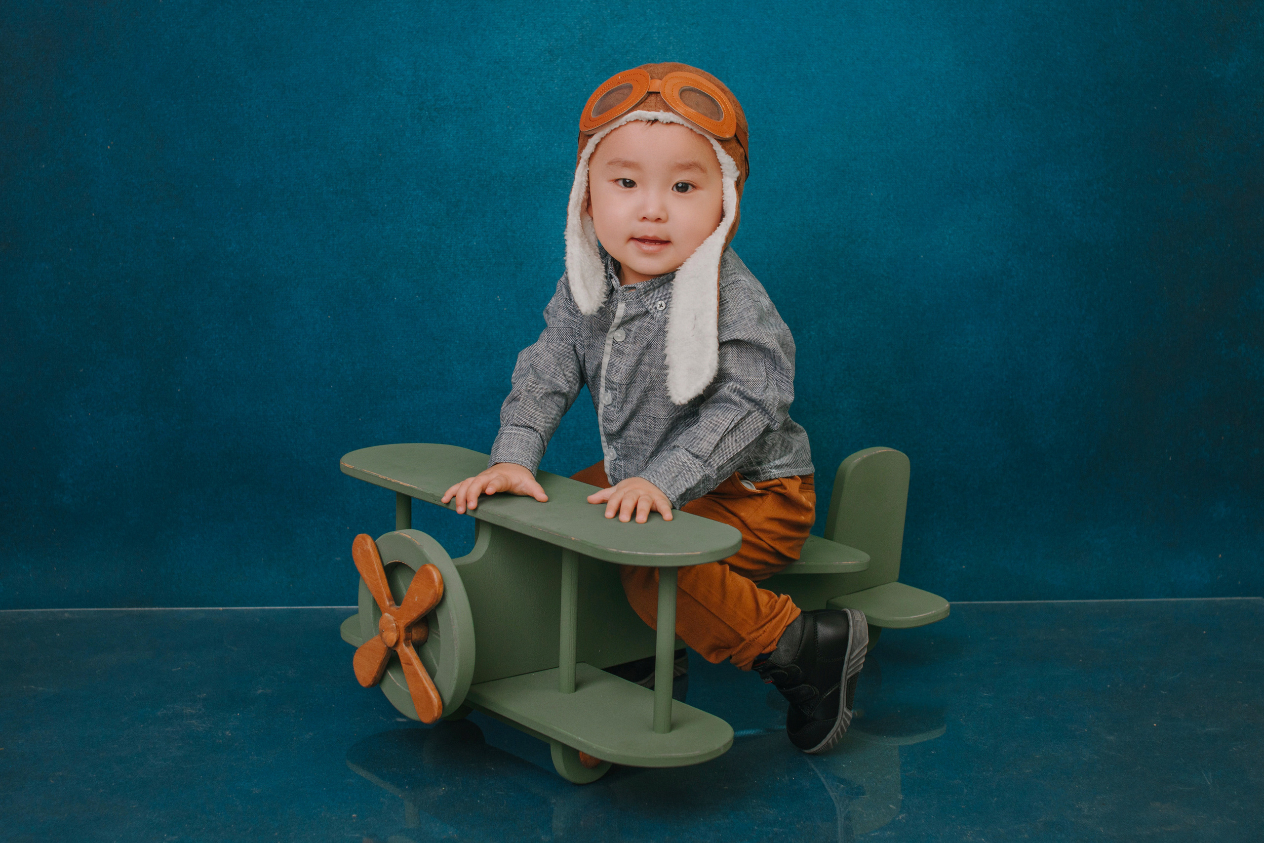 Фотосессия на годик для мальчика. Фотосессия на годик в Москве. Фотограф годовасия