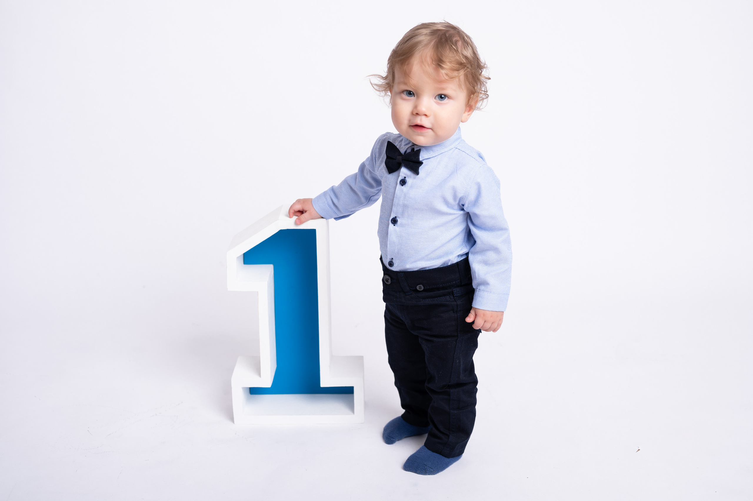 Фотосессия на годик для мальчика. Фотосессия на годик в Москве. Фотограф годовасия