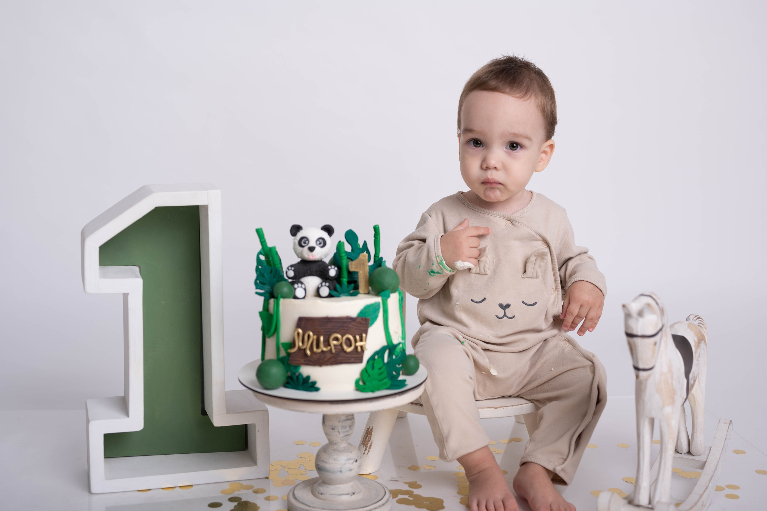 Фотосессия на годик для мальчика. Фотосессия на годик в Москве. Фотограф годовасия