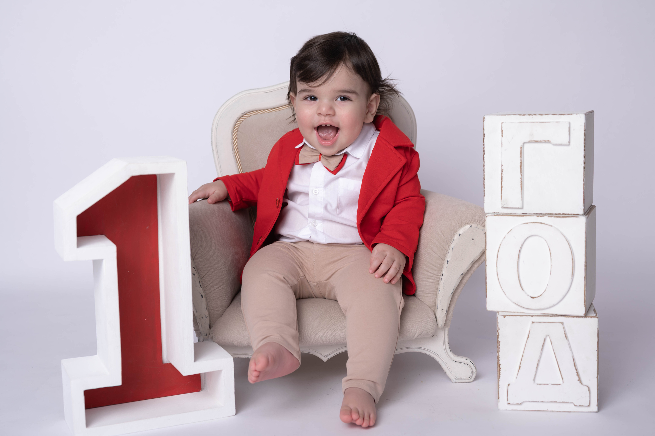 Фотосессия на годик для мальчика. Фотосессия на годик в Москве. Фотограф годовасия