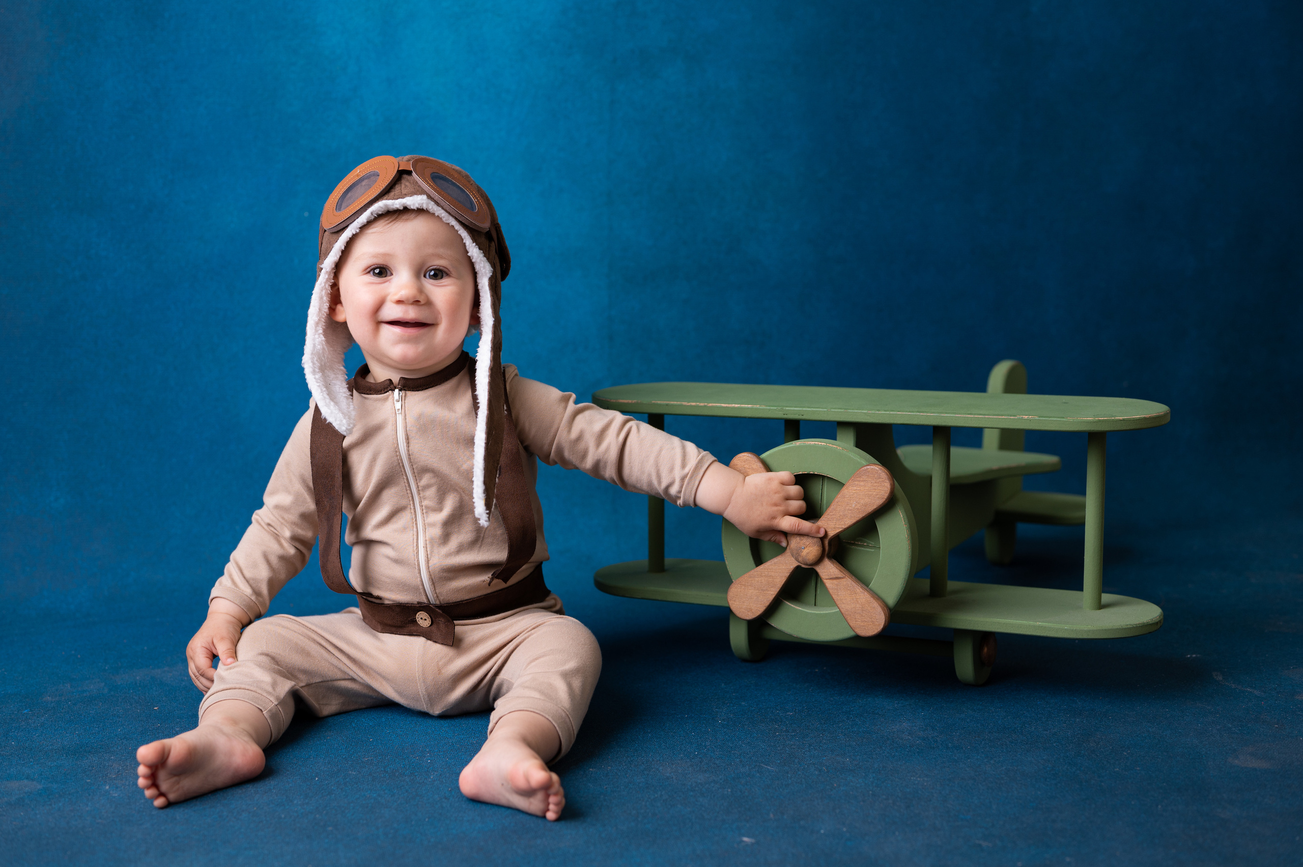 Фотосессия на годик для мальчика. Фотосессия на годик в Москве. Фотограф годовасия