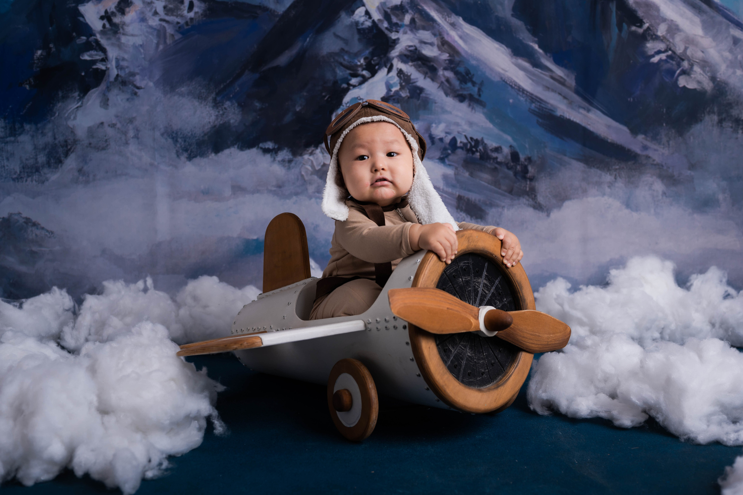 Фотосессия на годик для мальчика. Фотосессия на годик в Москве. Фотограф годовасия