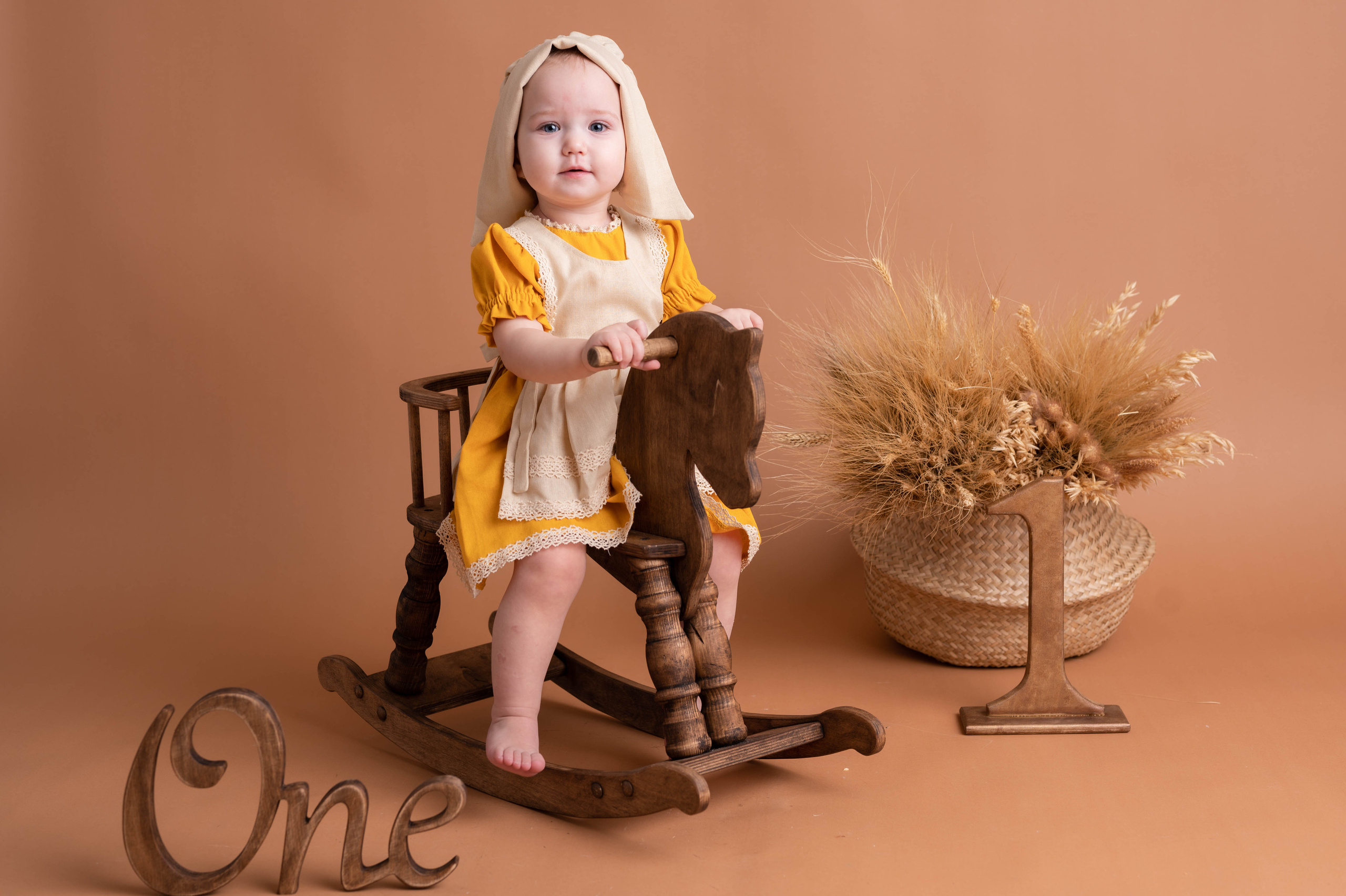 Фотосессия на годик для девочки. Фотосессия на годик в Москве. Фотограф годовасия