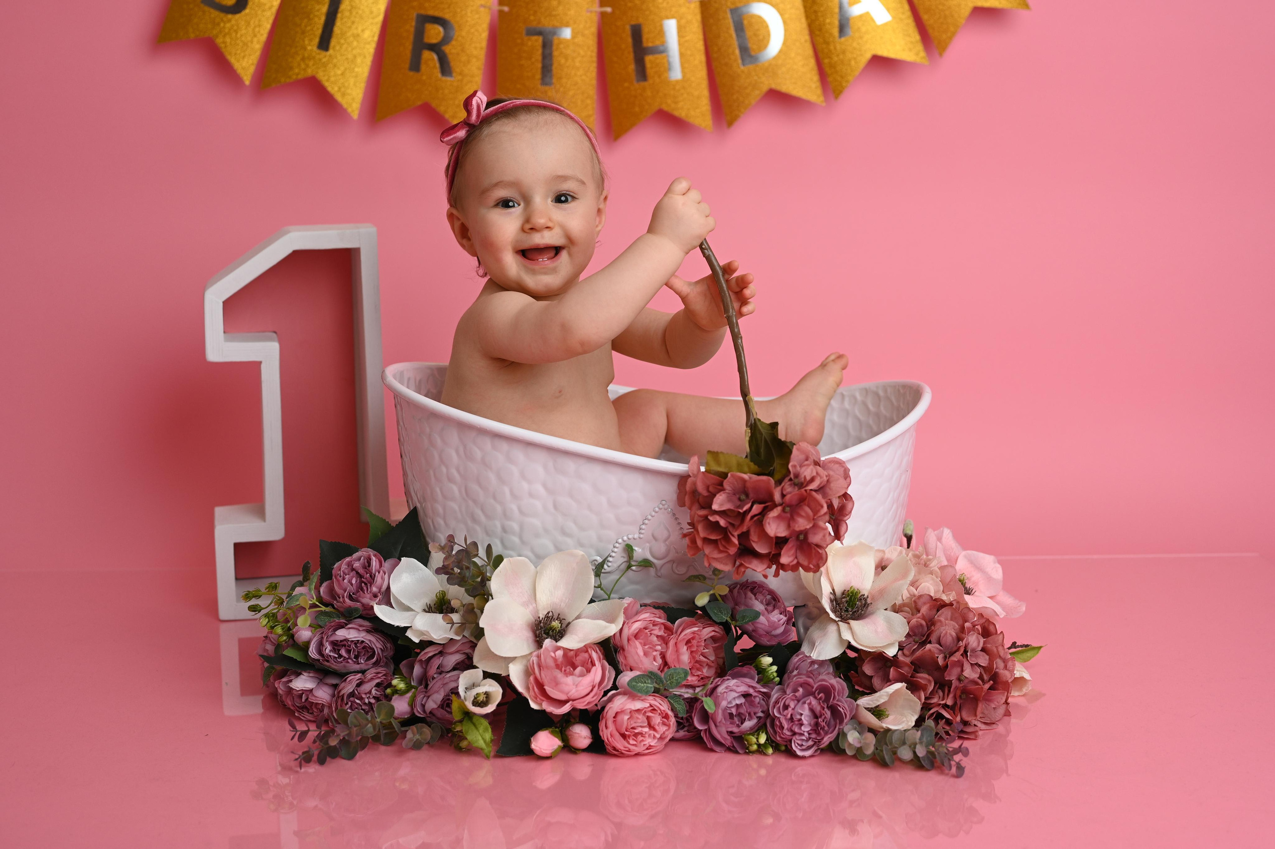 Фотосессия на годик для девочки. Фотосессия на годик в Москве. Фотограф годовасия