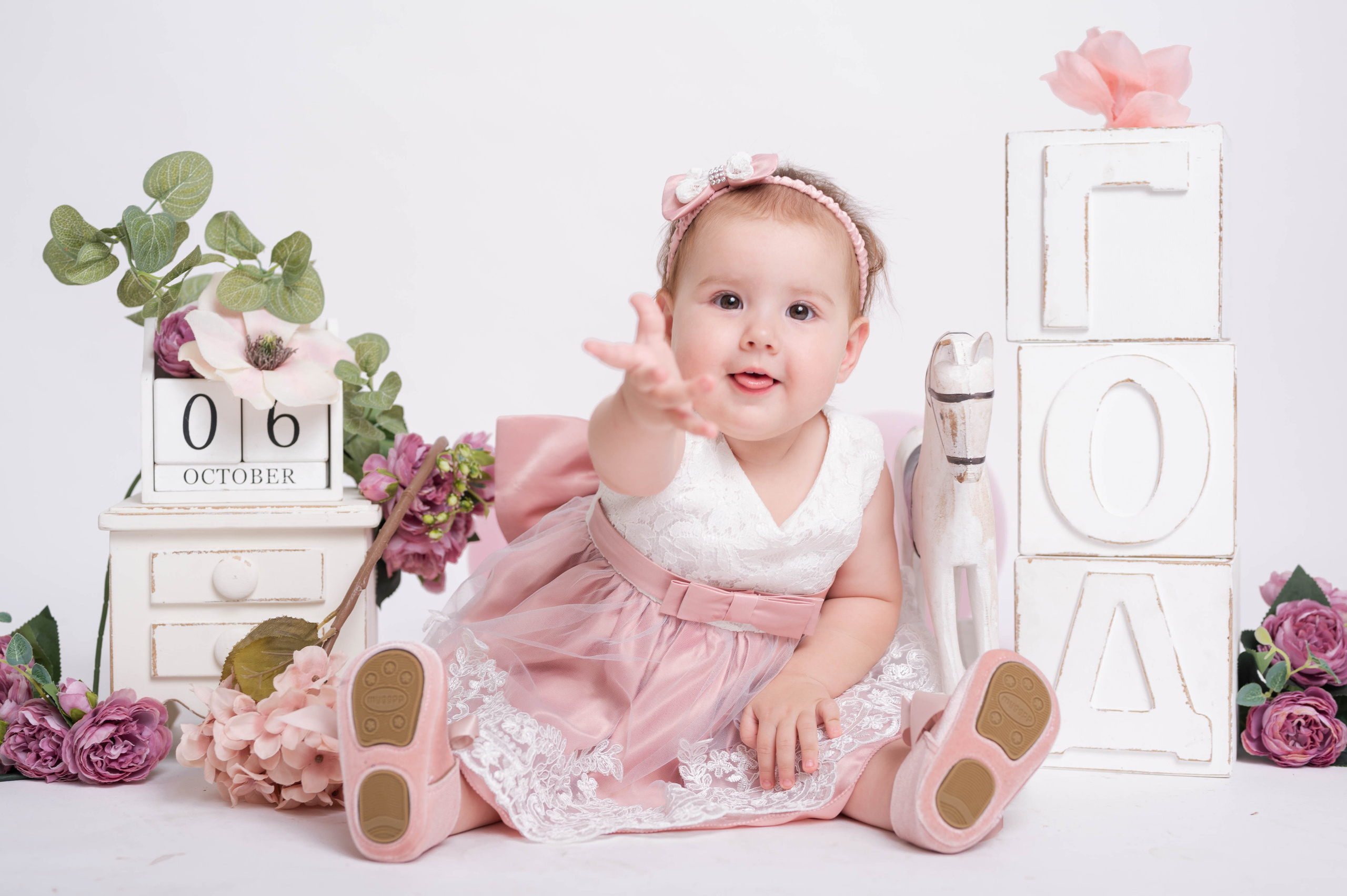 Фотосессия на годик для девочки. Фотосессия на годик в Москве. Фотограф годовасия