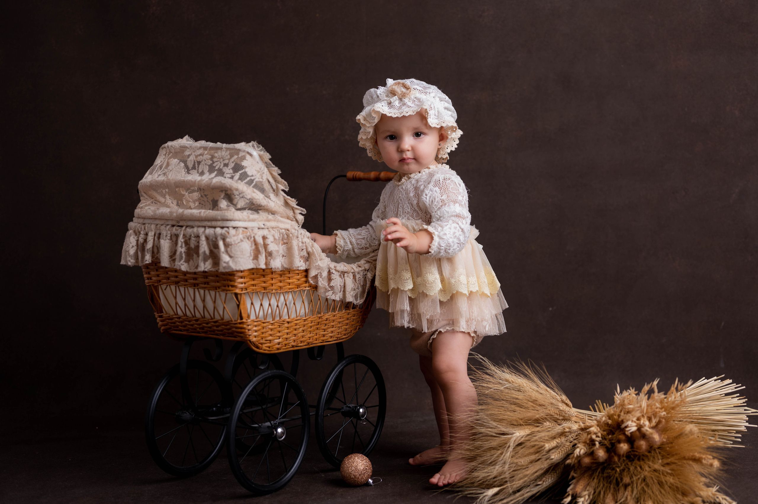 Фотосессия на годик для девочки. Фотосессия на годик в Москве. Фотограф годовасия