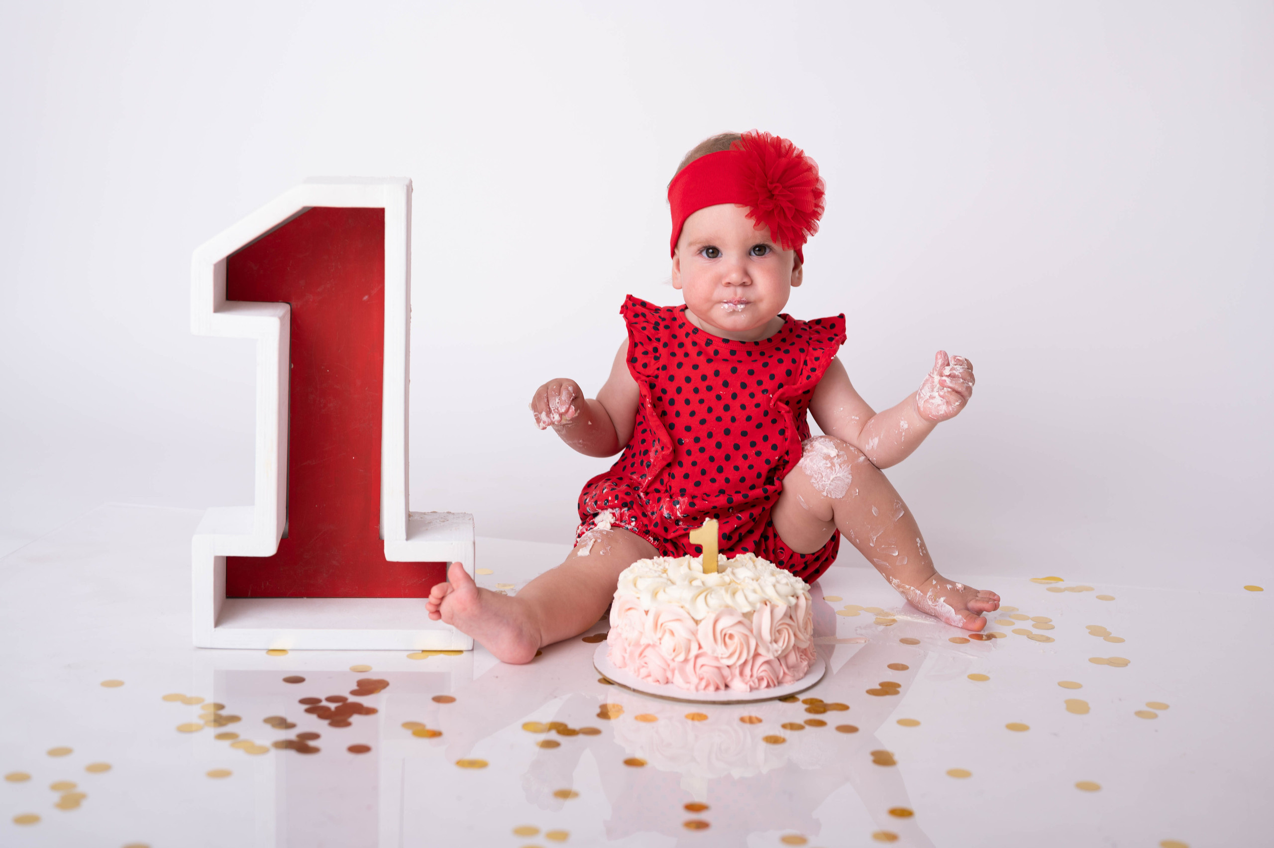 Фотосессия на годик для девочки. Фотосессия на годик в Москве. Фотограф годовасия