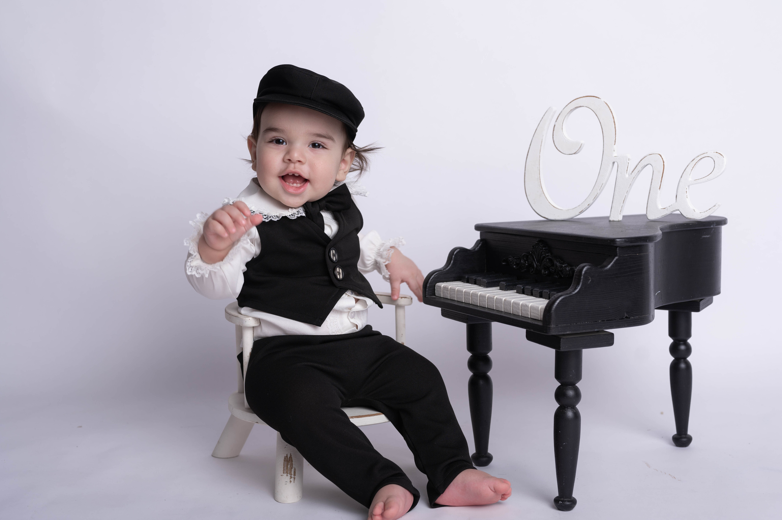Фотосессия на годик для мальчика. Фотосессия на годик в Москве. Фотограф годовасия