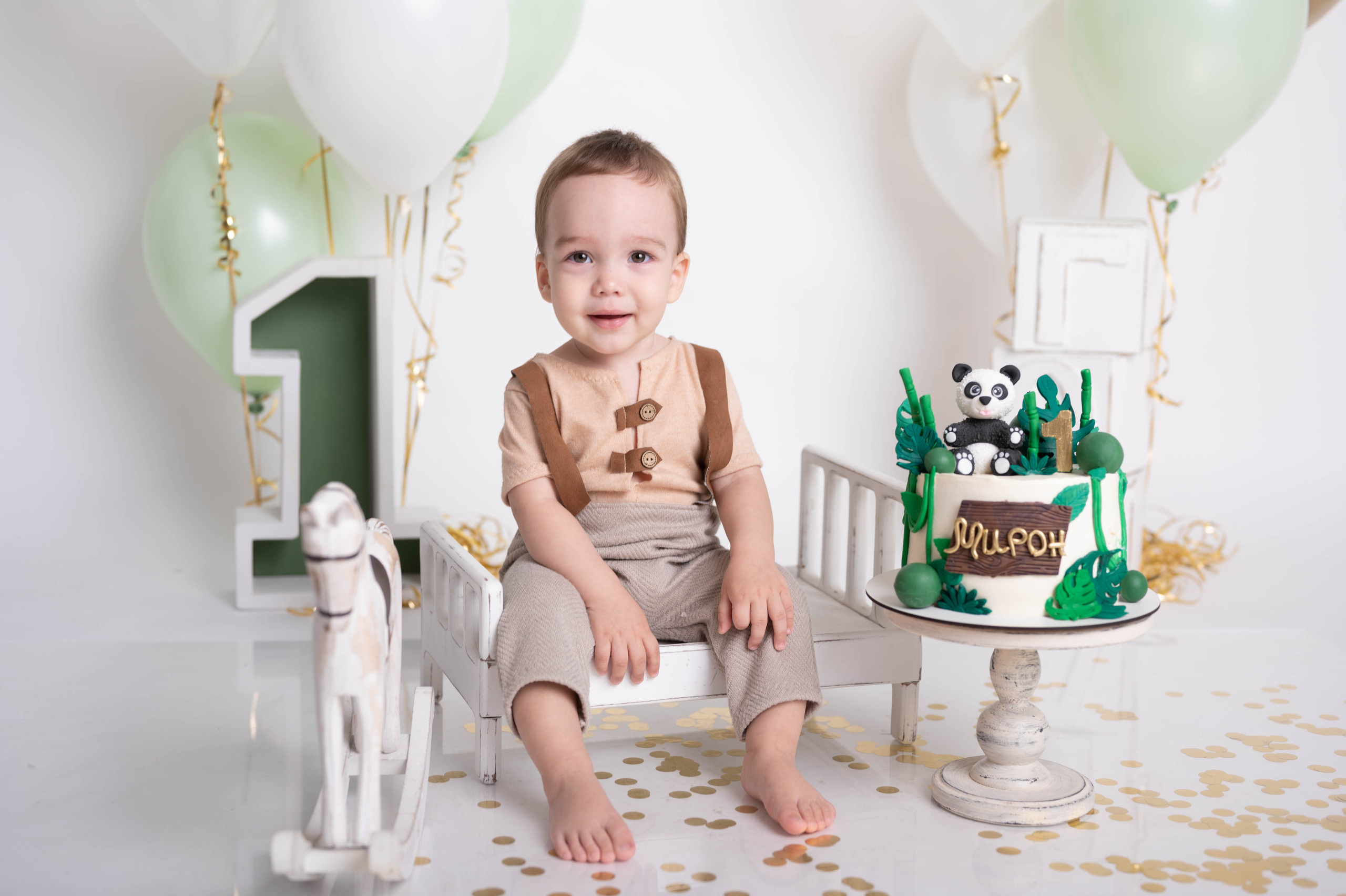 Фотосессия на годик для мальчика. Фотосессия на годик в Москве. Фотограф годовасия