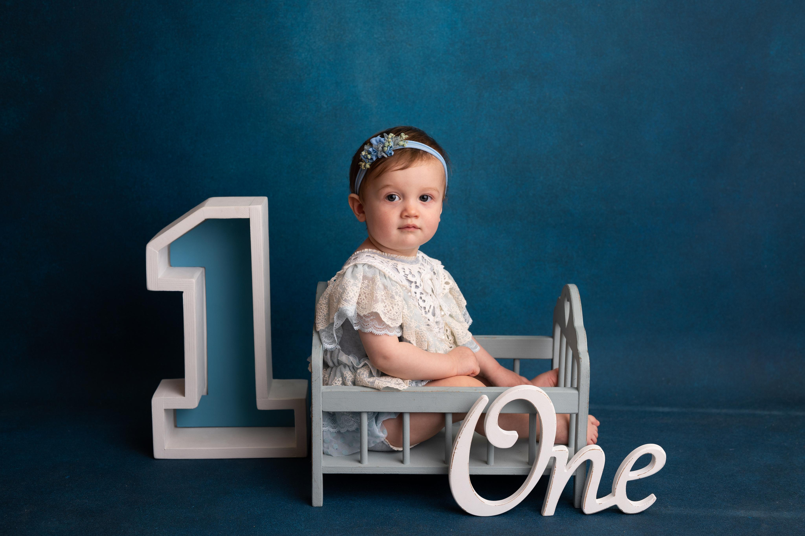 Фотосессия на годик для девочки. Фотосессия на годик в Москве. Фотограф годовасия