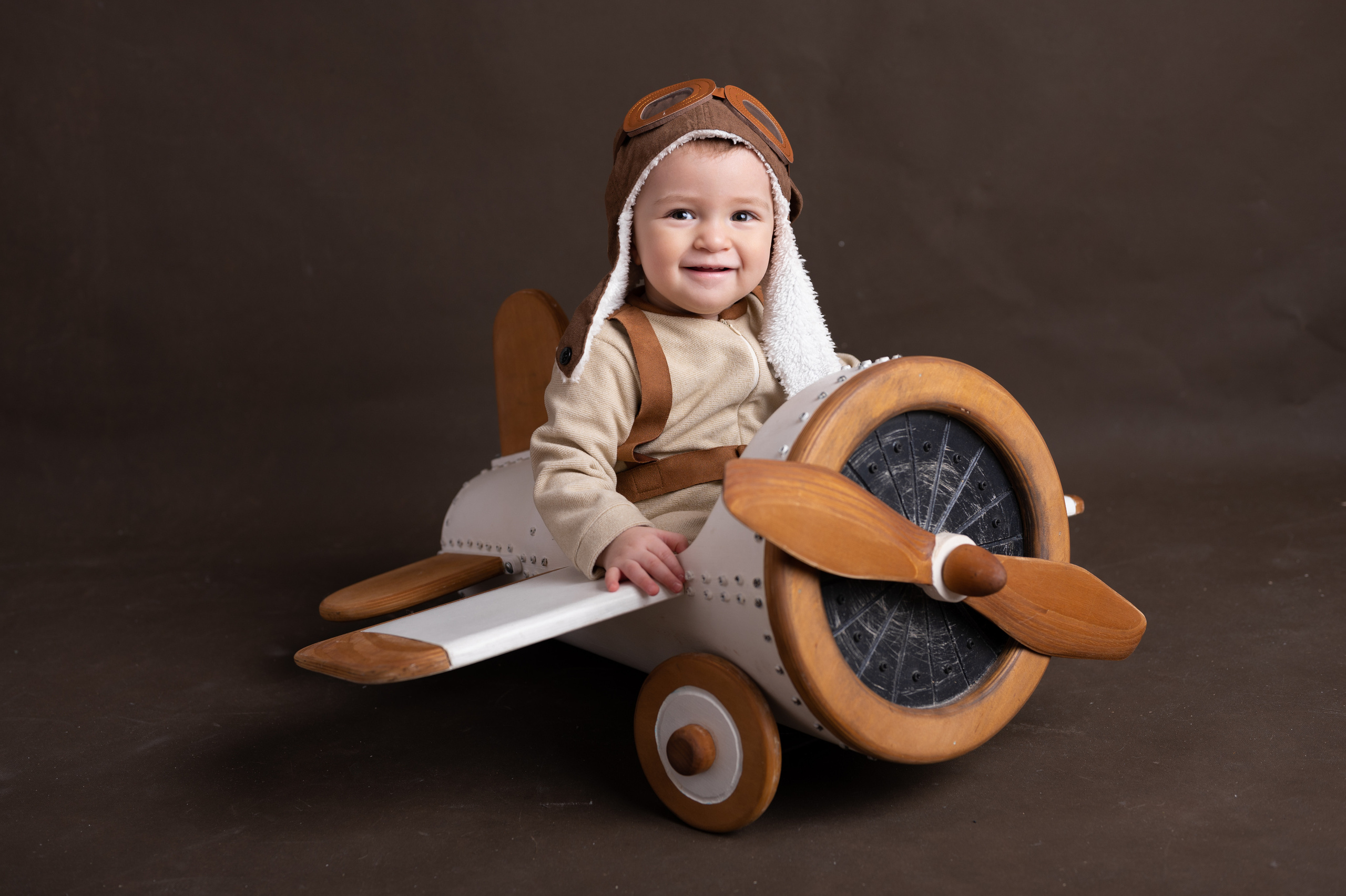 Фотосессия на годик для мальчика. Фотосессия на годик в Москве. Фотограф годовасия