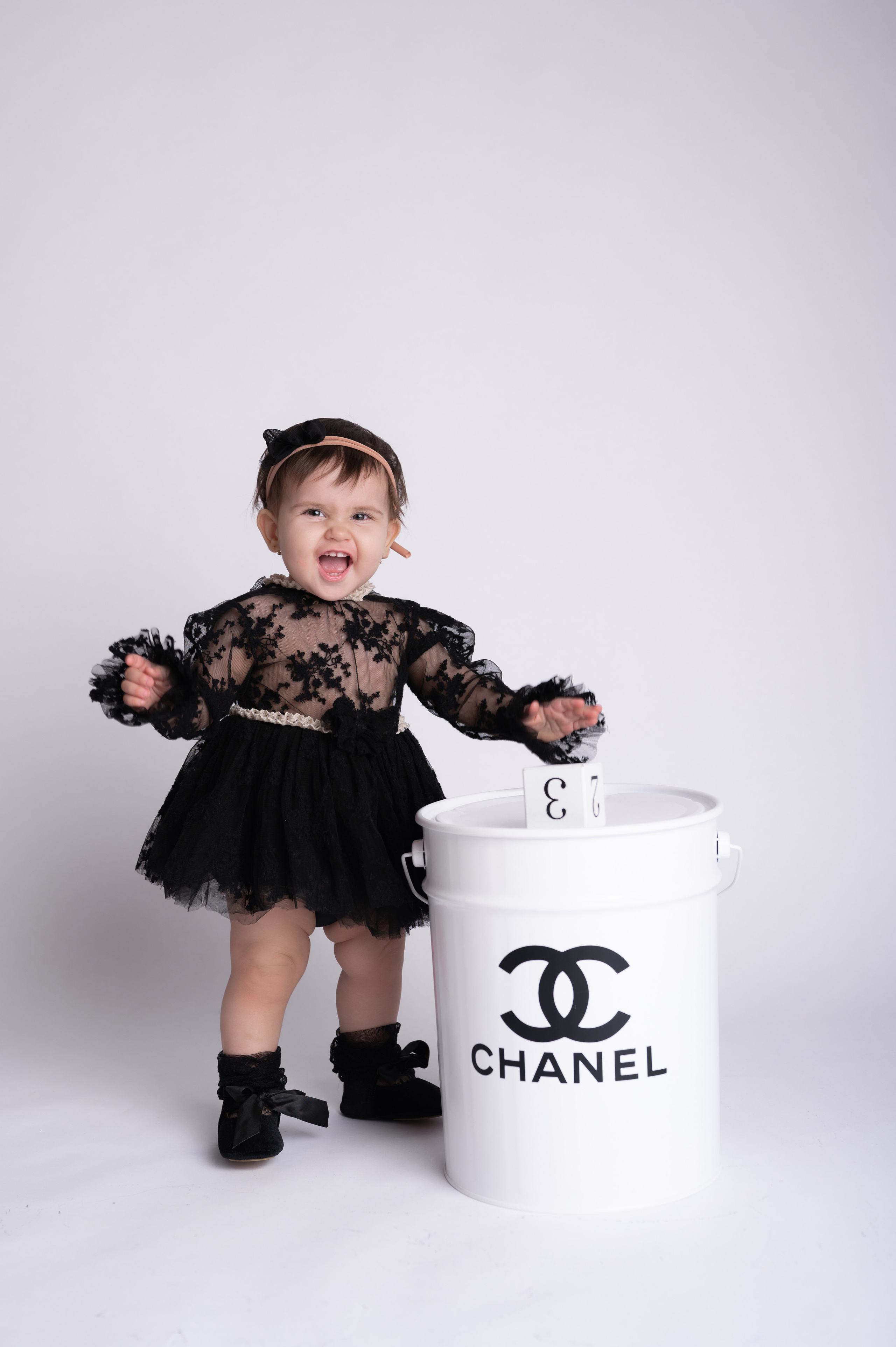 Фотосессия на годик для девочки. Фотосессия на годик в Москве. Фотограф годовасия