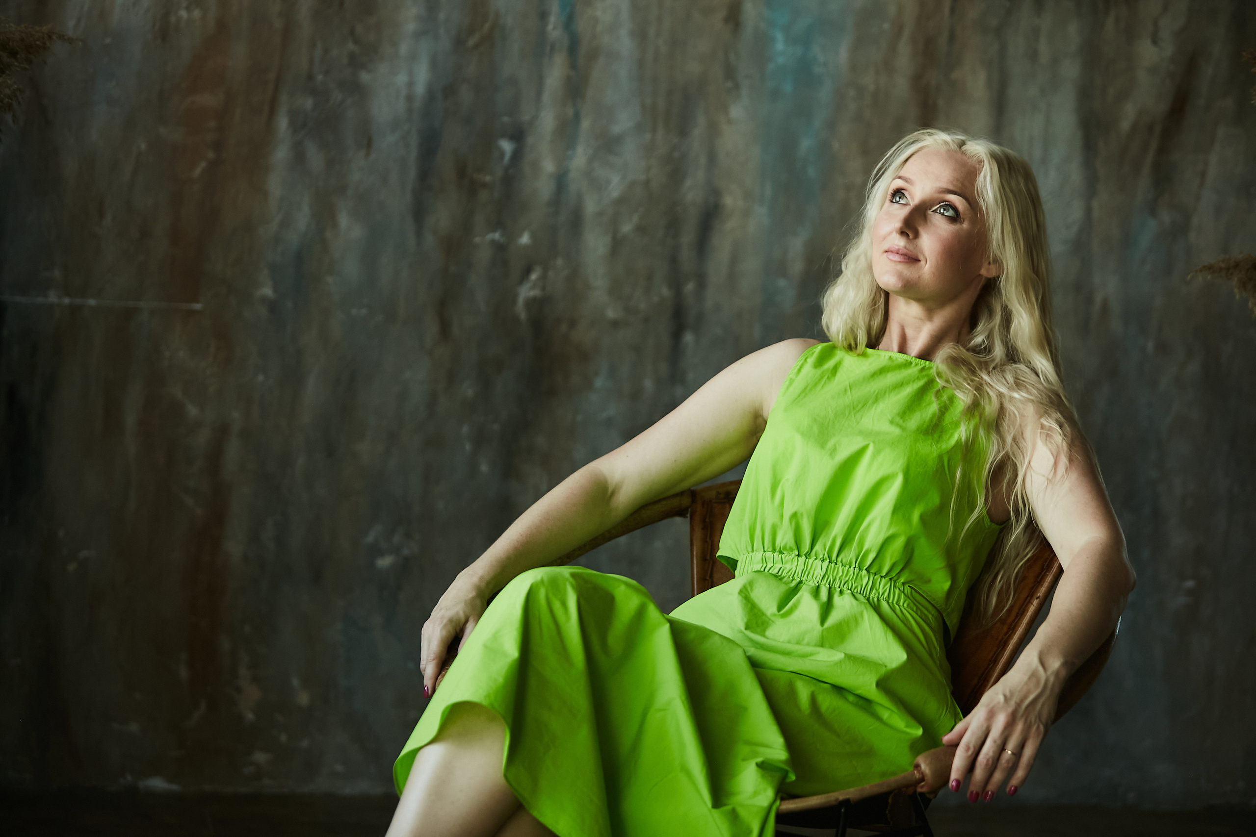 Володя, Юля и дети