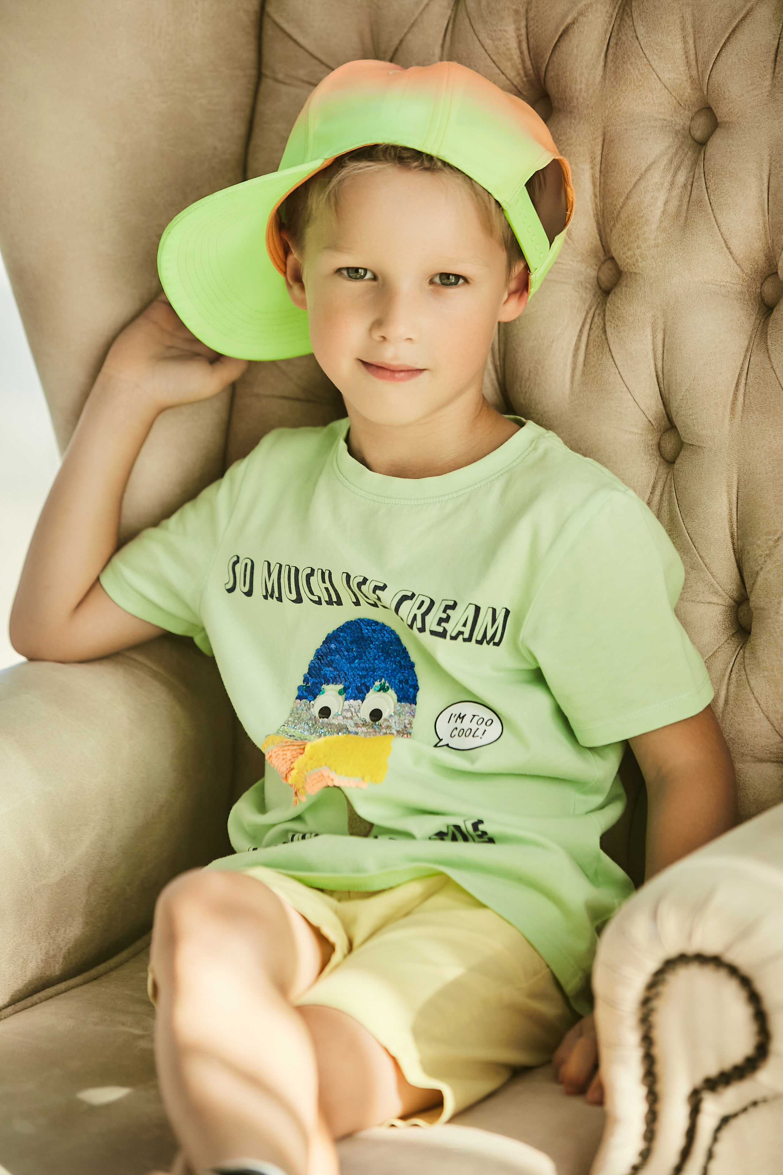 Володя, Юля и дети