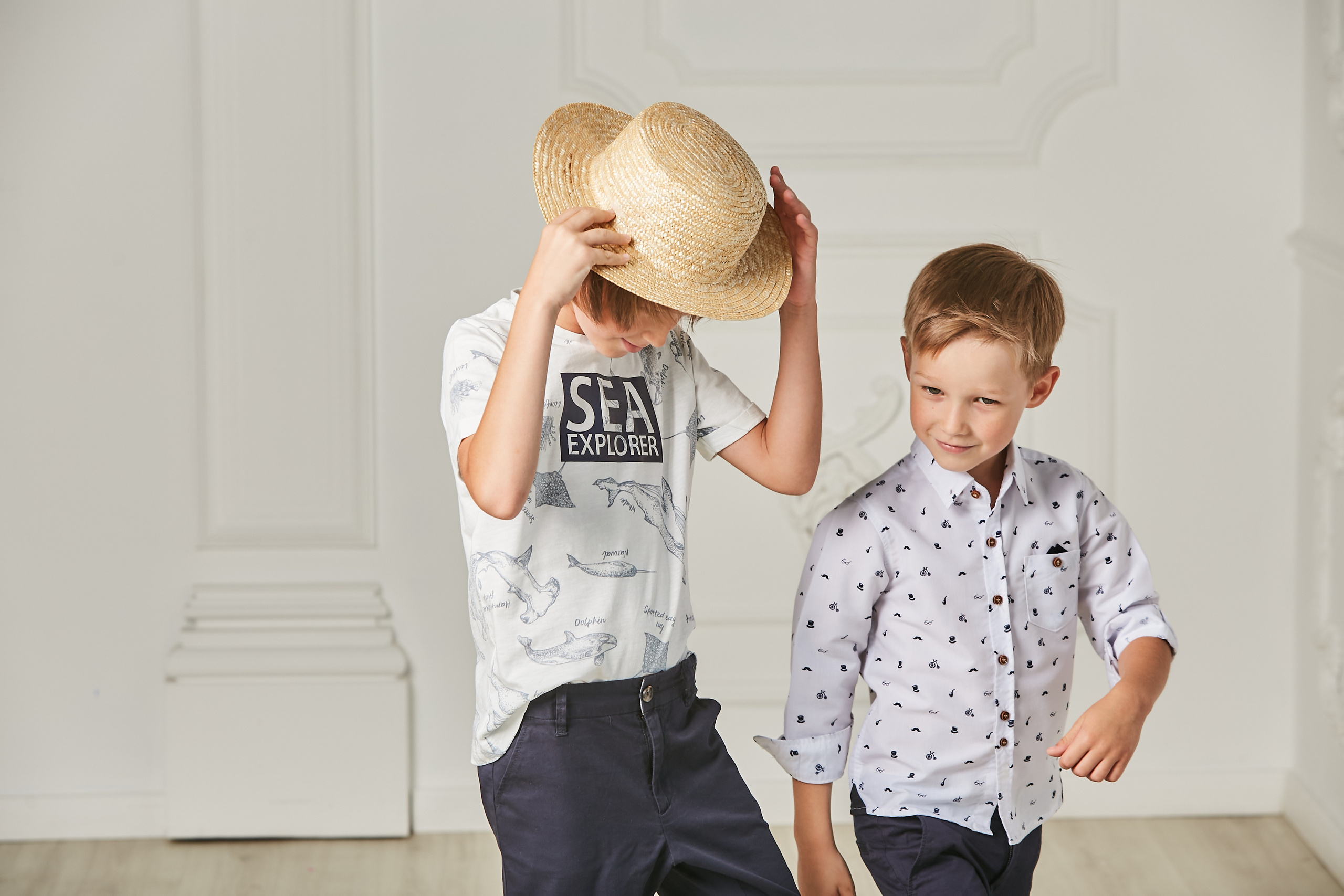 Володя, Юля и дети