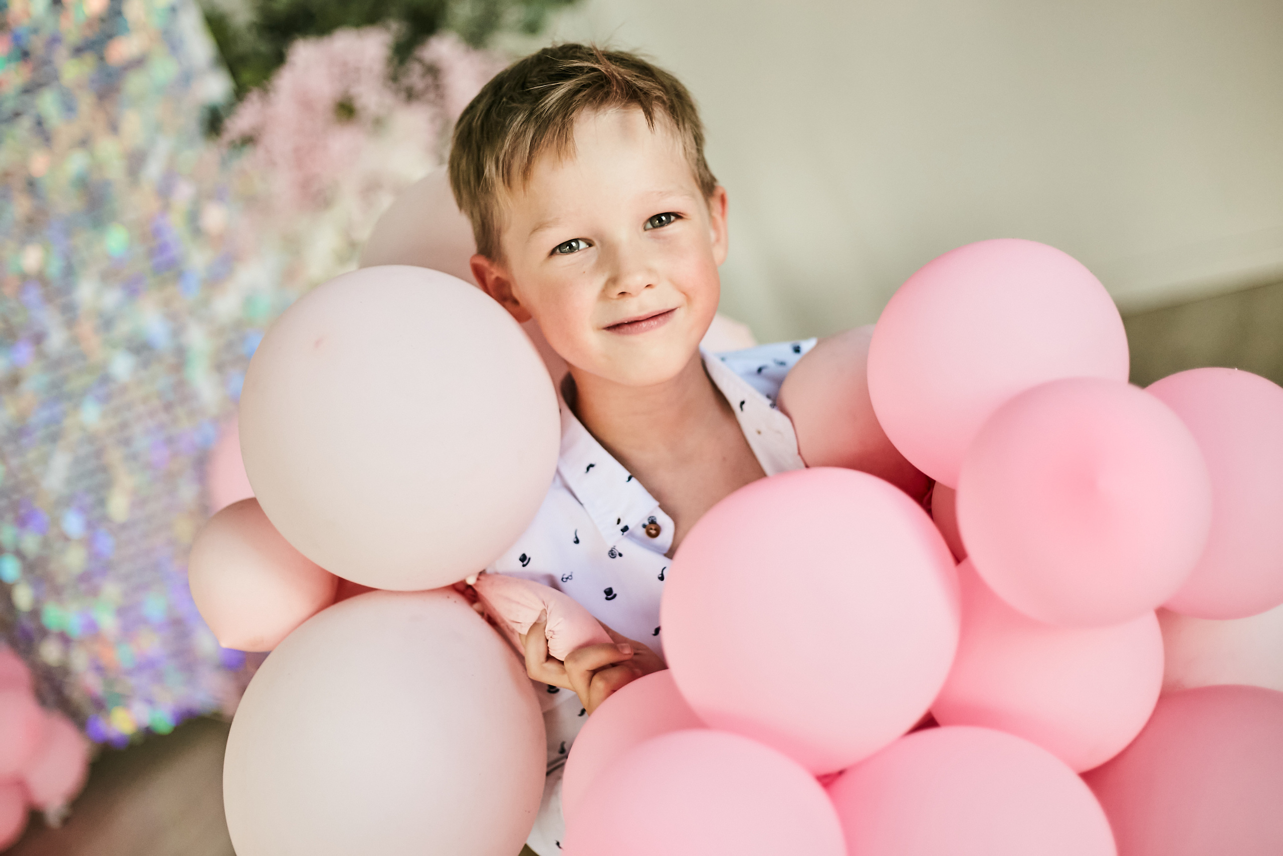 Володя, Юля и дети