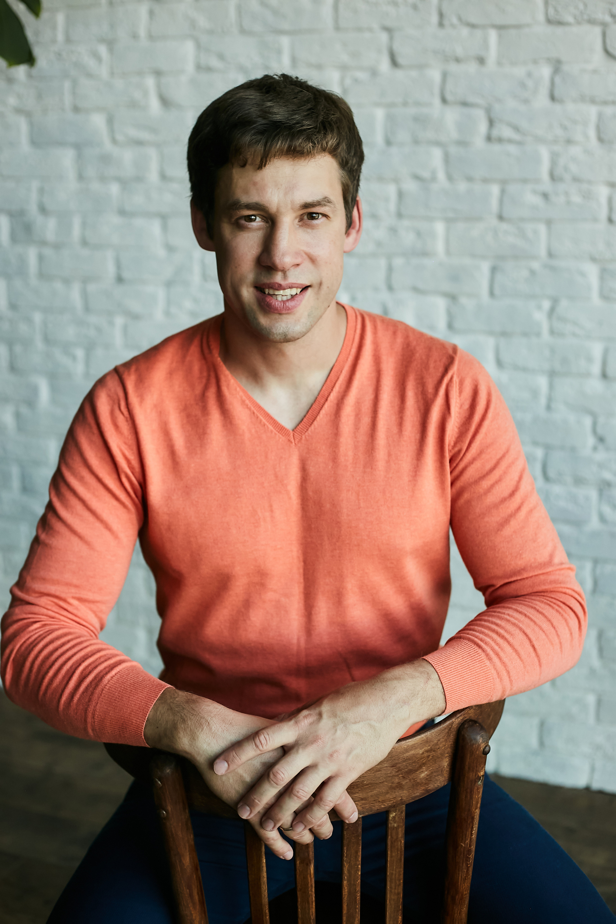 Володя, Юля и дети