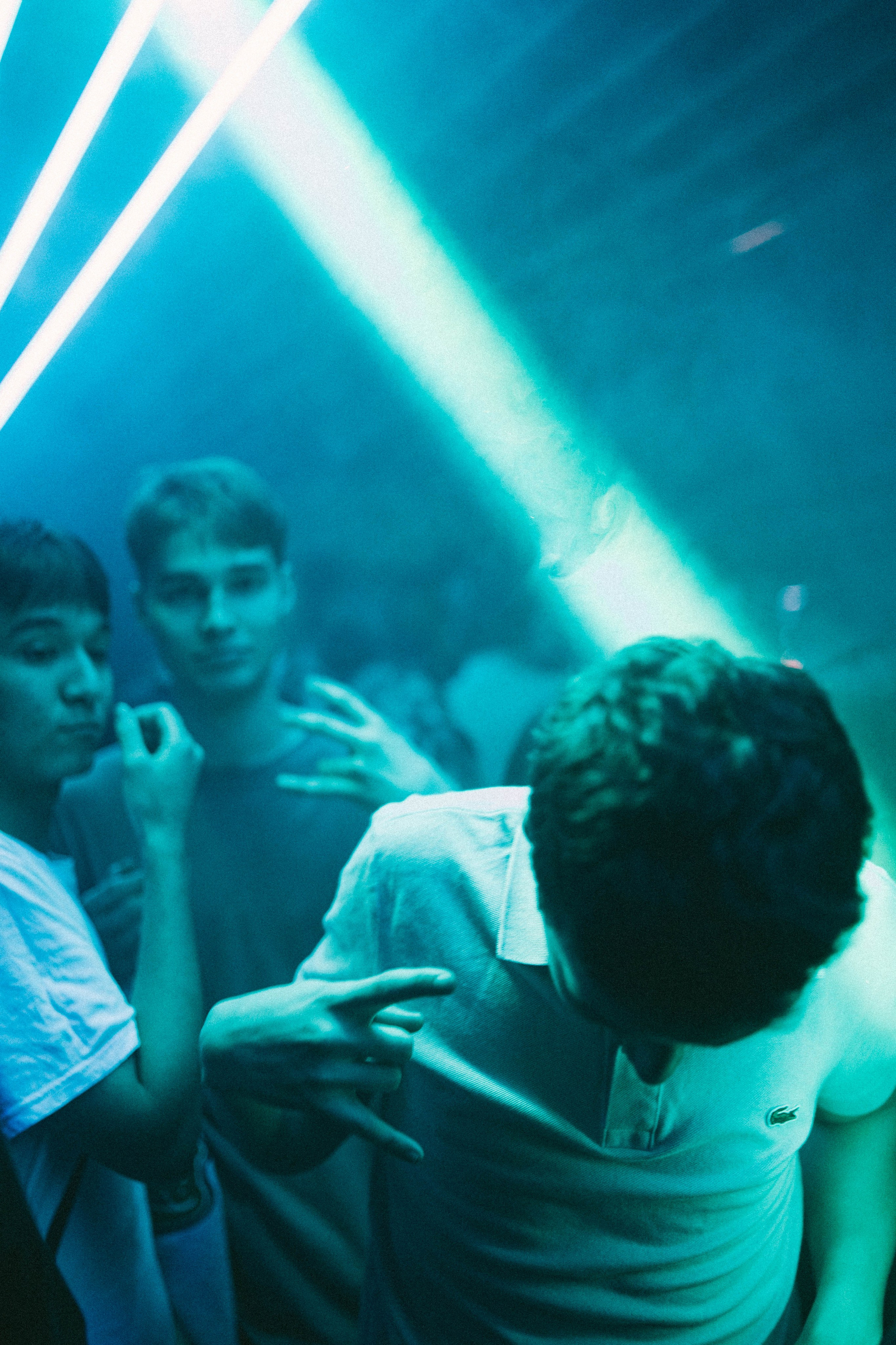 Bear bar 10.11. Awes fram