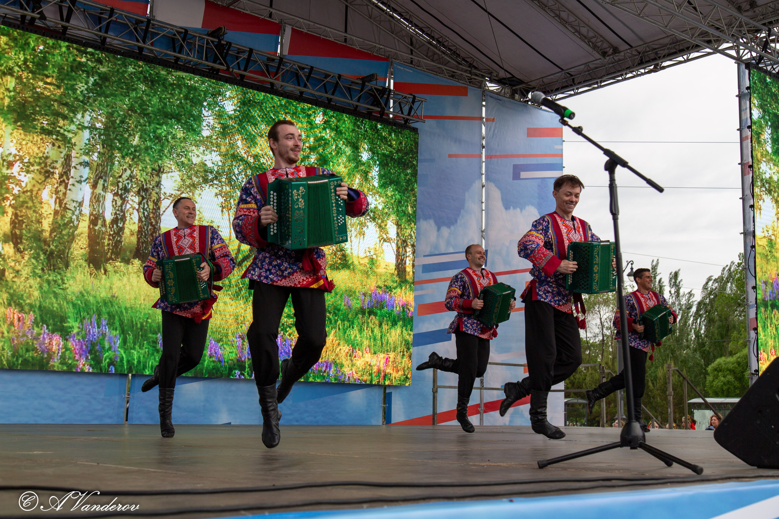 День России 12.06.2024. Фотограф Омск | Александр Вандеров