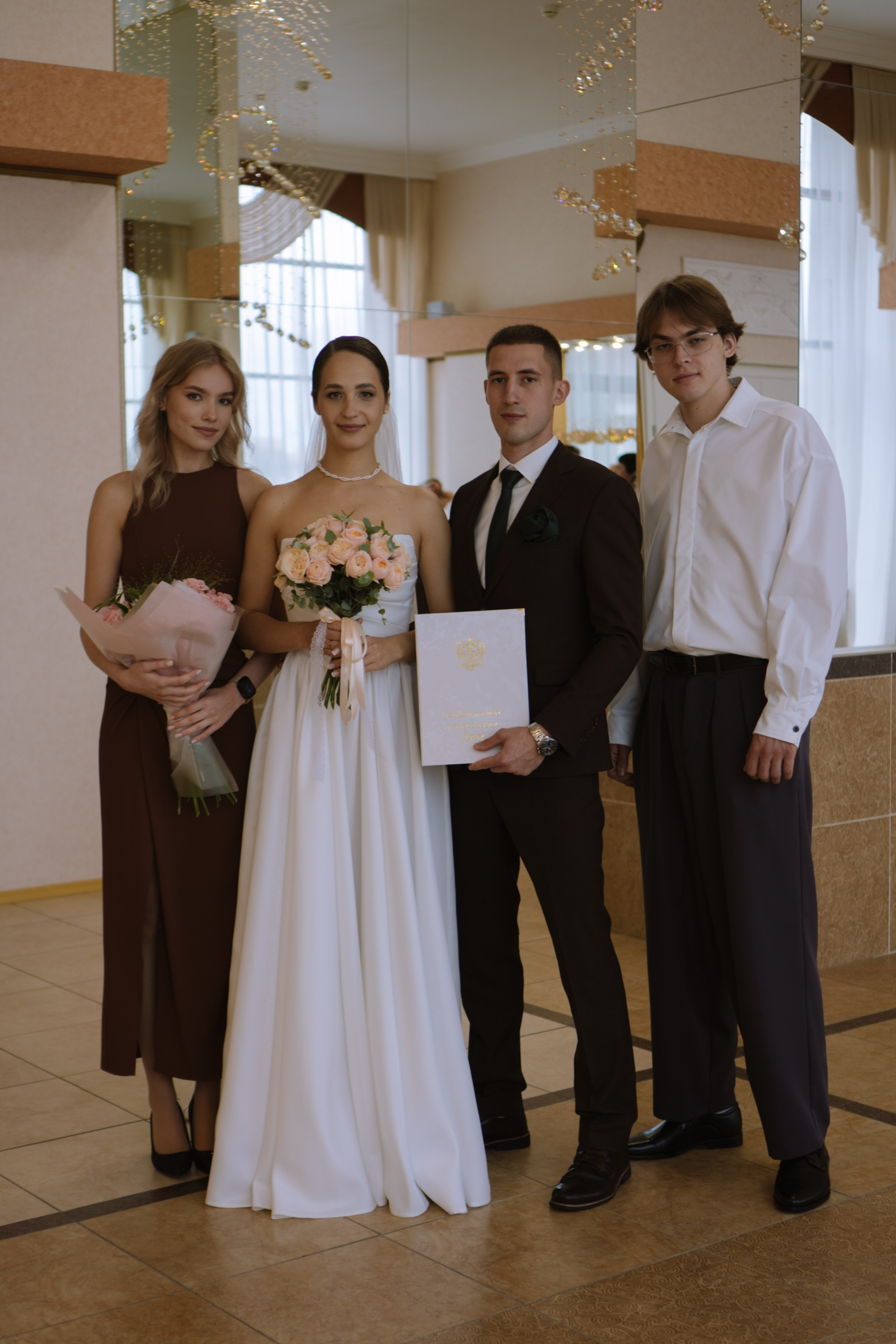 РЕПОРТАЖНАЯ СЬЕМКА В ЗАГСЕ. Профессиональный фотограф, Санкт-Петербург — Виктория Богомолова