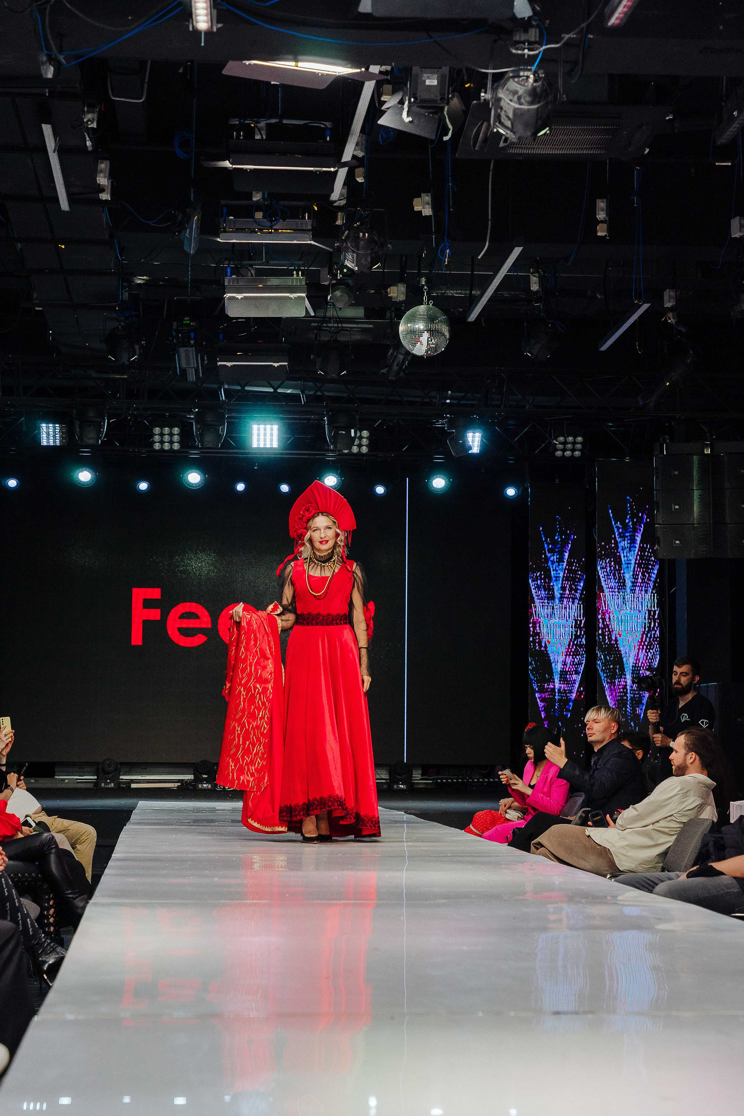 Хрустальный манекен (Москва). Свадебный, репортажный, семейный фотограф Елена Брюхова