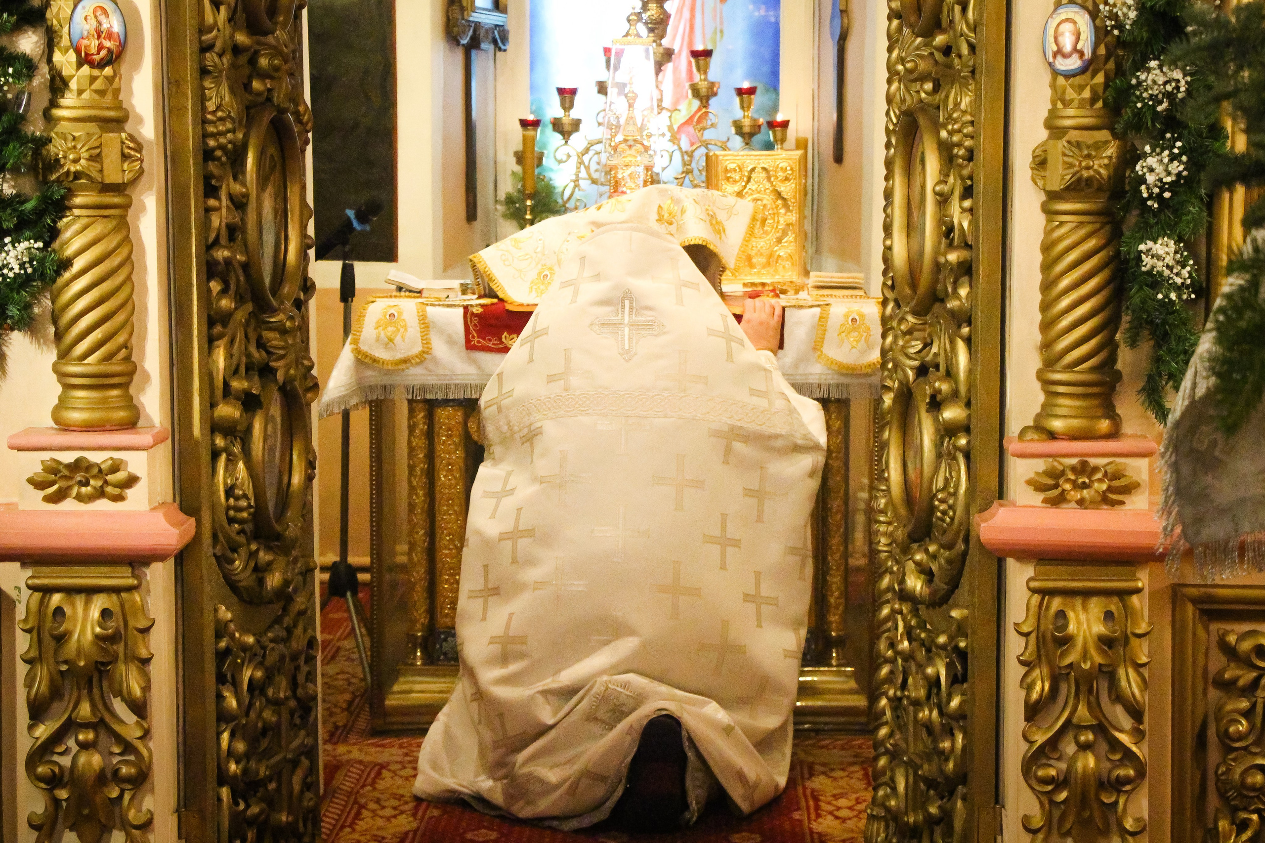 Рождественская литургия в храме Спаса Нерукотворного Образа. Мария Ткаченко. Документальная фотография