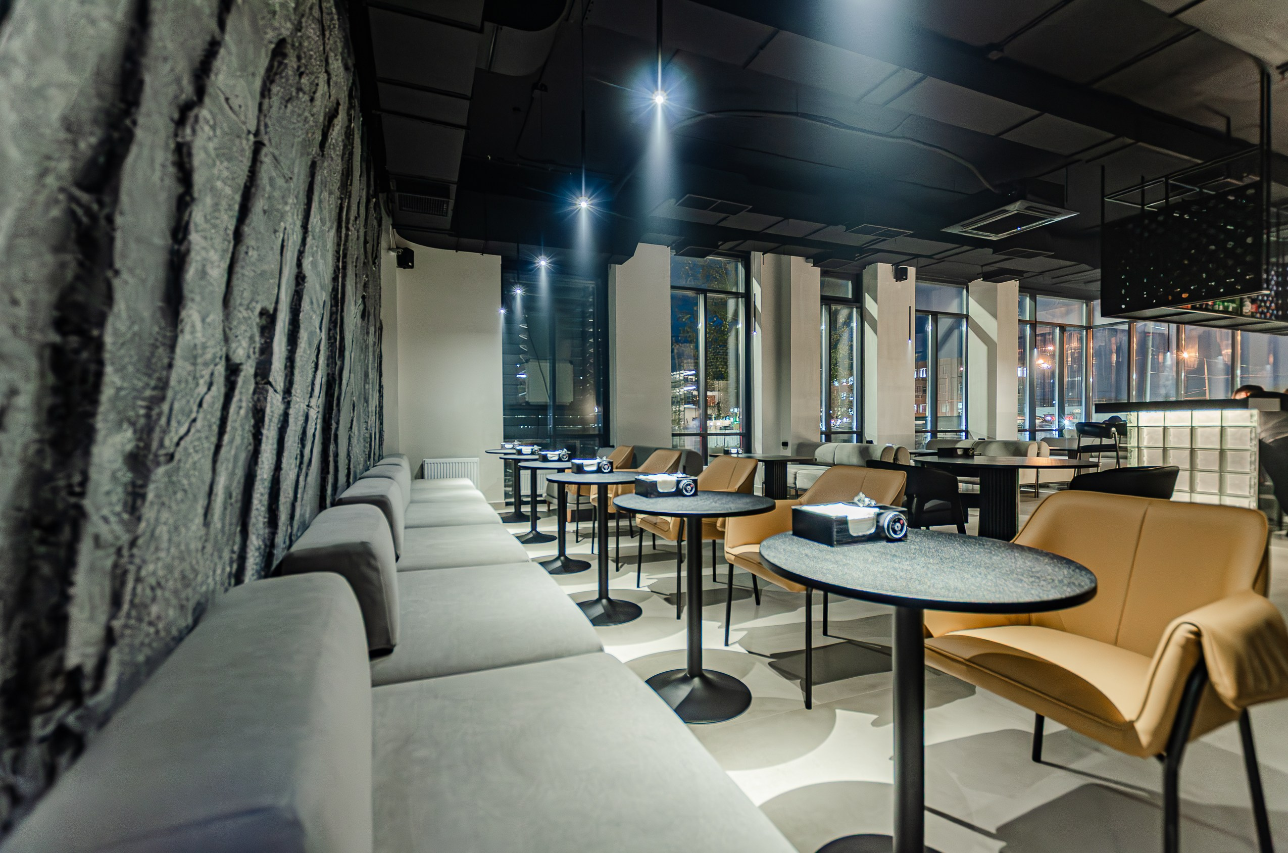 Кальянная Firma. Nataliphotokzn.ru Фотограф. Казань. Интерьерная съёмка