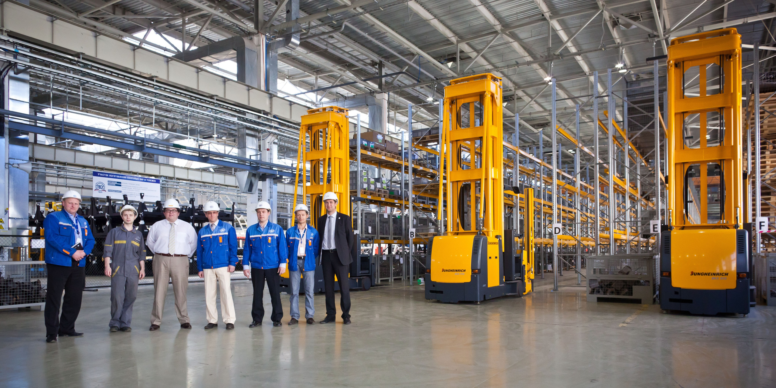 Контент для бизнеса портфолио. Рабочая сторона — бизнес портрет и репортаж в Санкт-Петербурге