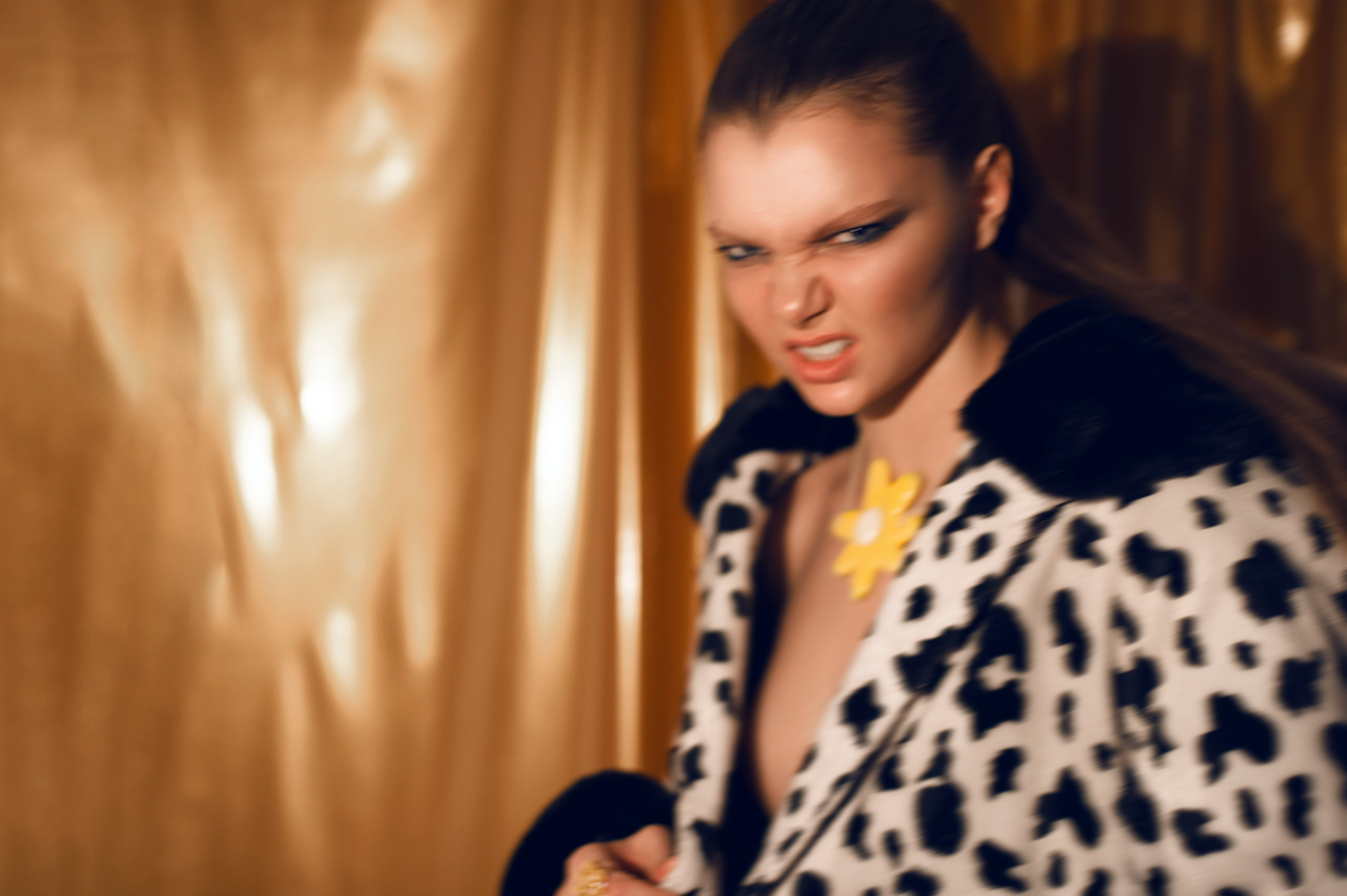 Фотосессия для журналов в Новосибисрке. Фотограф для журнала Дарья Едапина Новосибисрк. Фотосессия в стиле Fashion. Фотограф Дарья Едапина Новосибирск