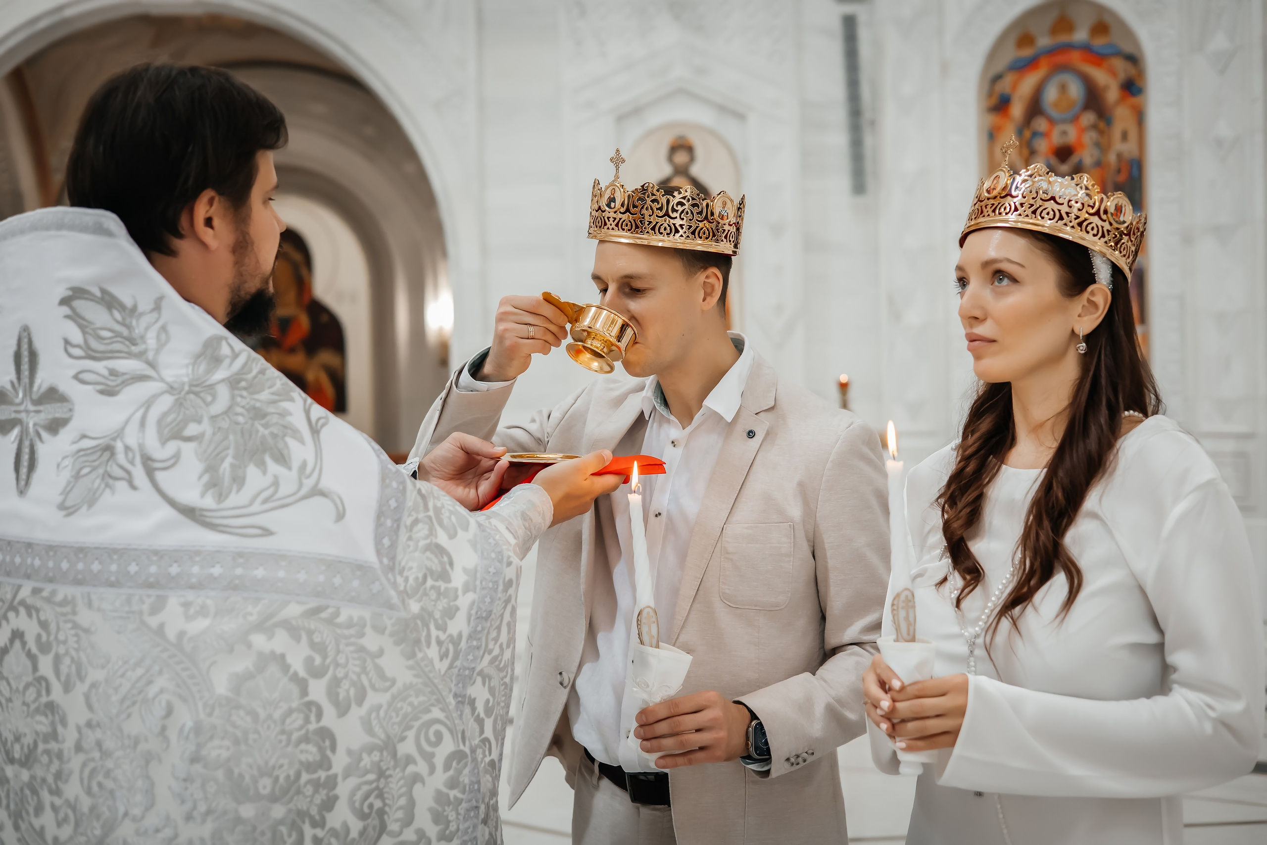 Венчание Ольги и Никиты в Храме Святого Равноапостольного князя Владимира в Тушино. Фотограф на крещение и венчание Москва  Надежда Баланина