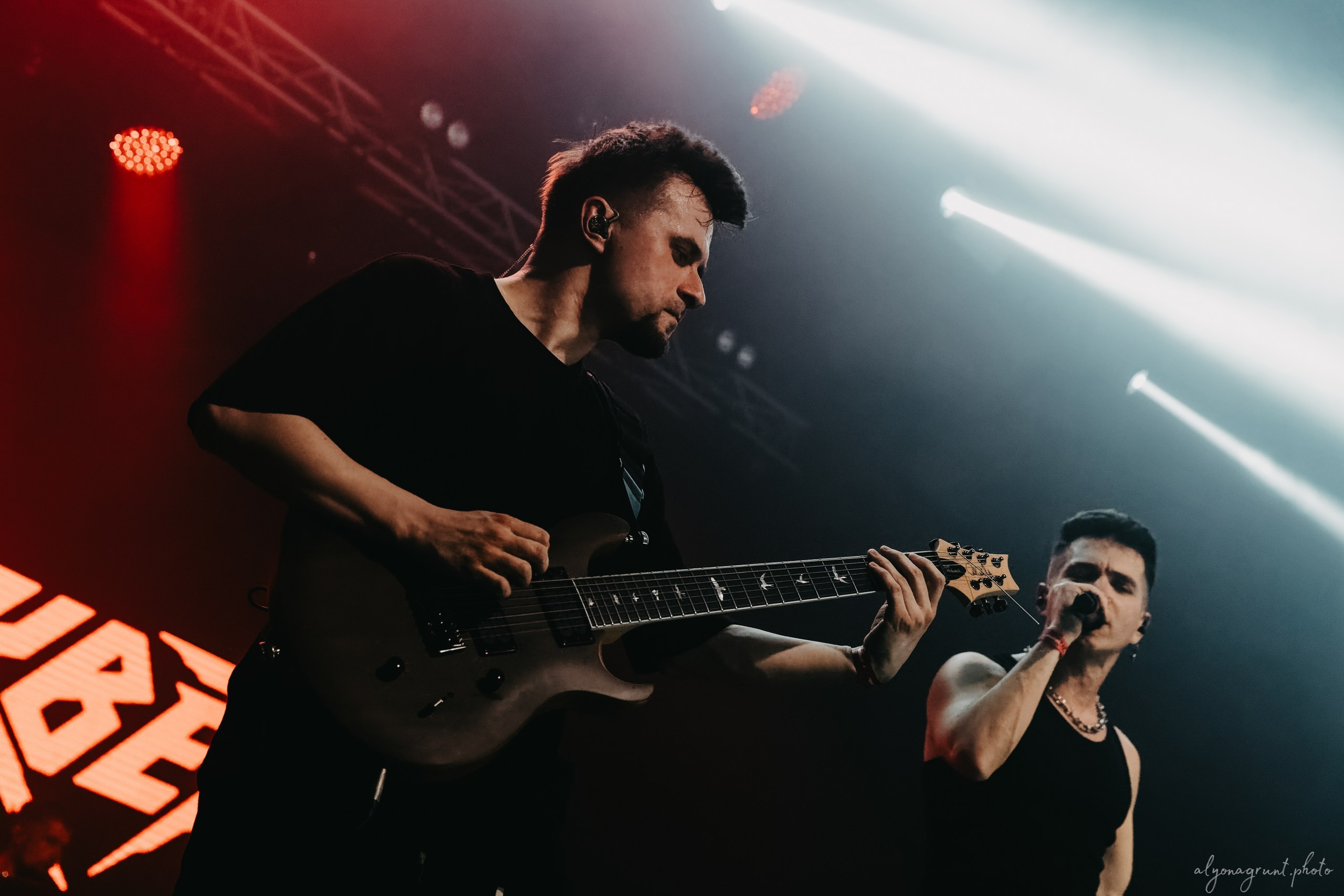 Концерт группы ТАйМСКВЕР, фоторепортаж СПб, Sound, 17.05.2025. Алена Адрианова: фотограф в Санкт-Петербурге