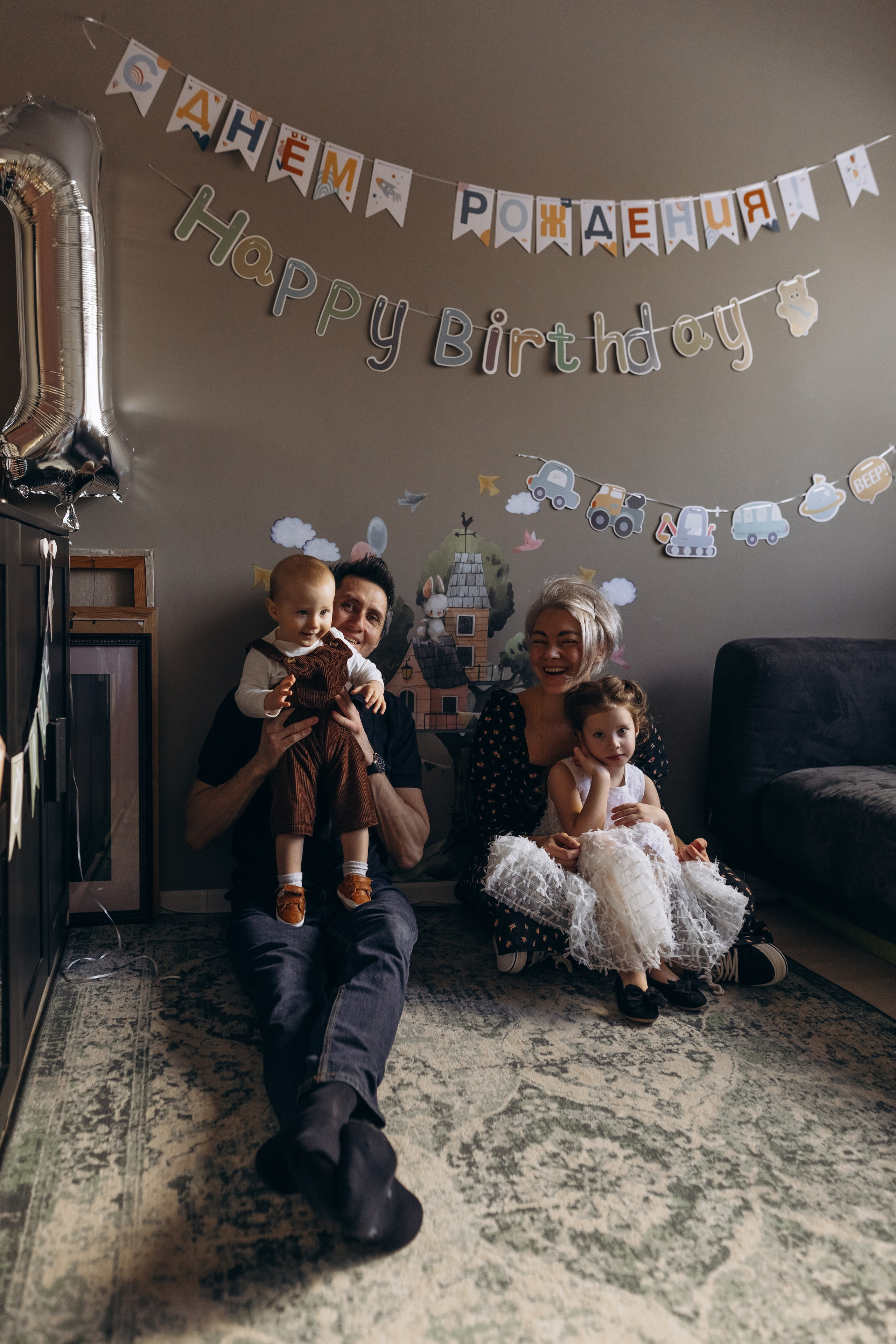 Марату год. Фотограф Людмила Оюн