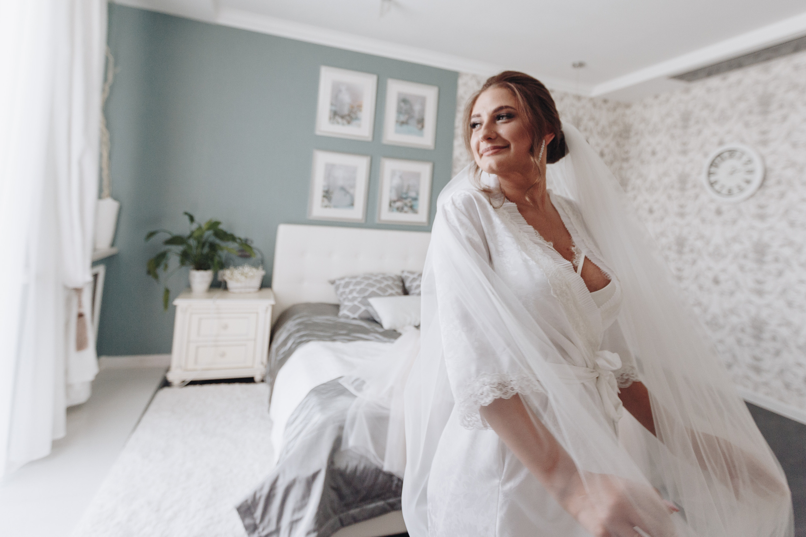 Свадебная фото и видео съёмка полного дня в Гомеле на усадьбе Качье. Свадебный семейный фотограф и видеограф Гомель Минск Беларусь Европа