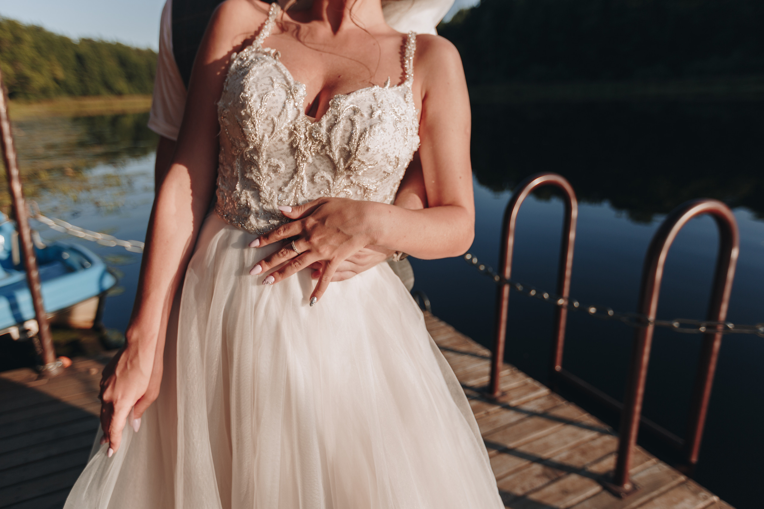 Свадебная фото и видео съёмка полного дня в Гомеле на усадьбе Качье. Свадебный семейный фотограф и видеограф Гомель Минск Беларусь Европа