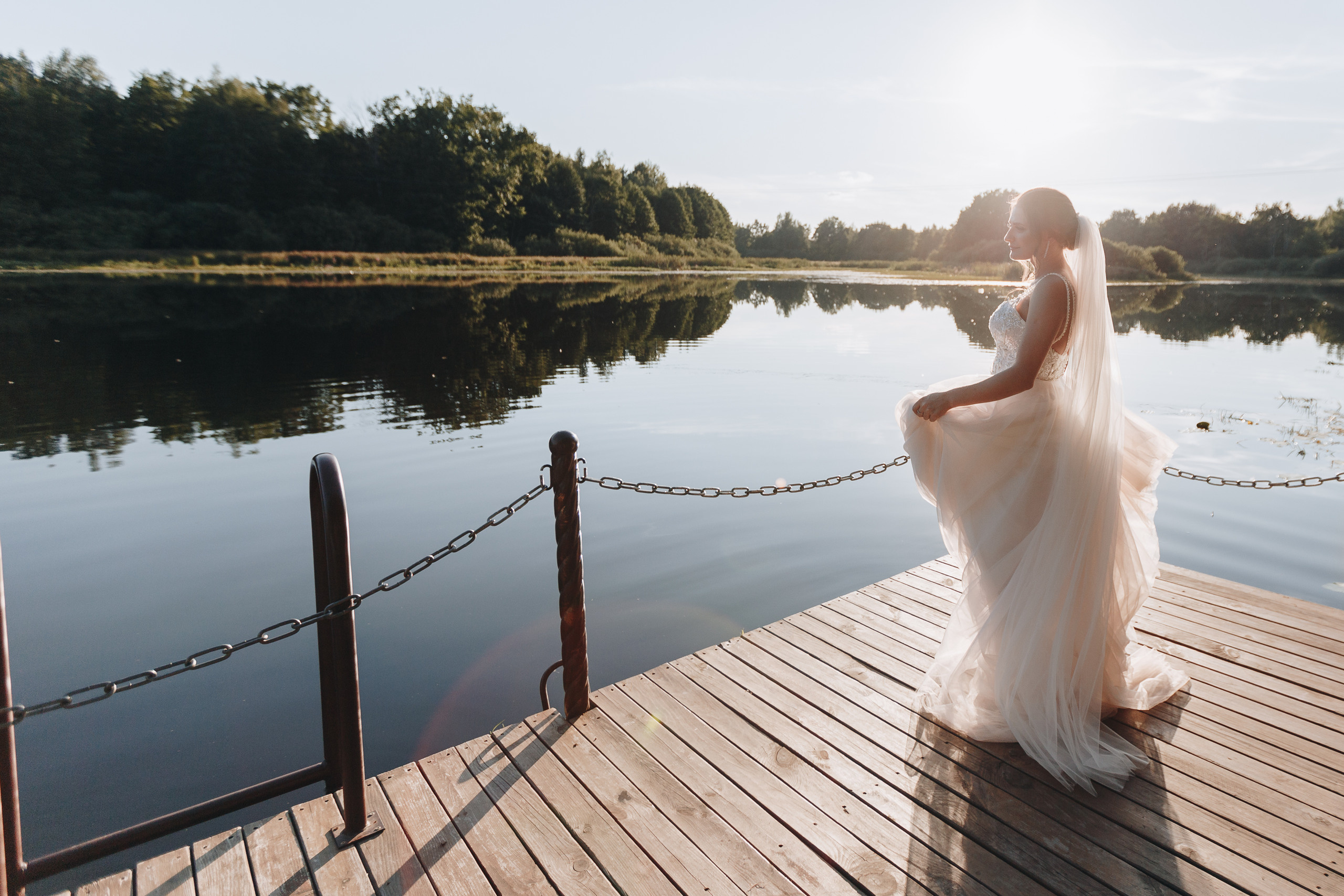 Свадебная фото и видео съёмка полного дня в Гомеле на усадьбе Качье. Свадебный семейный фотограф и видеограф Гомель Минск Беларусь Европа