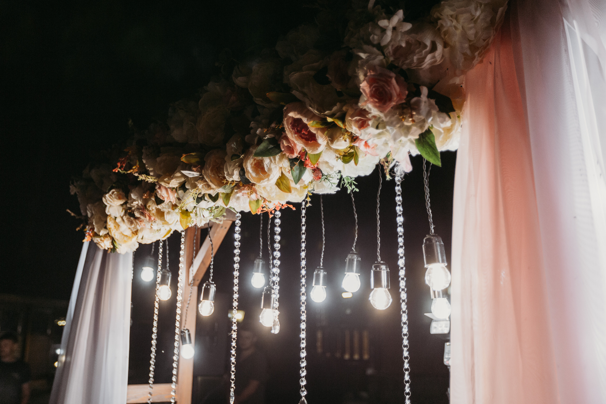 Свадебная фото и видео съёмка полного дня в Гомеле на усадьбе Качье. Свадебный семейный фотограф и видеограф Гомель Минск Беларусь Европа