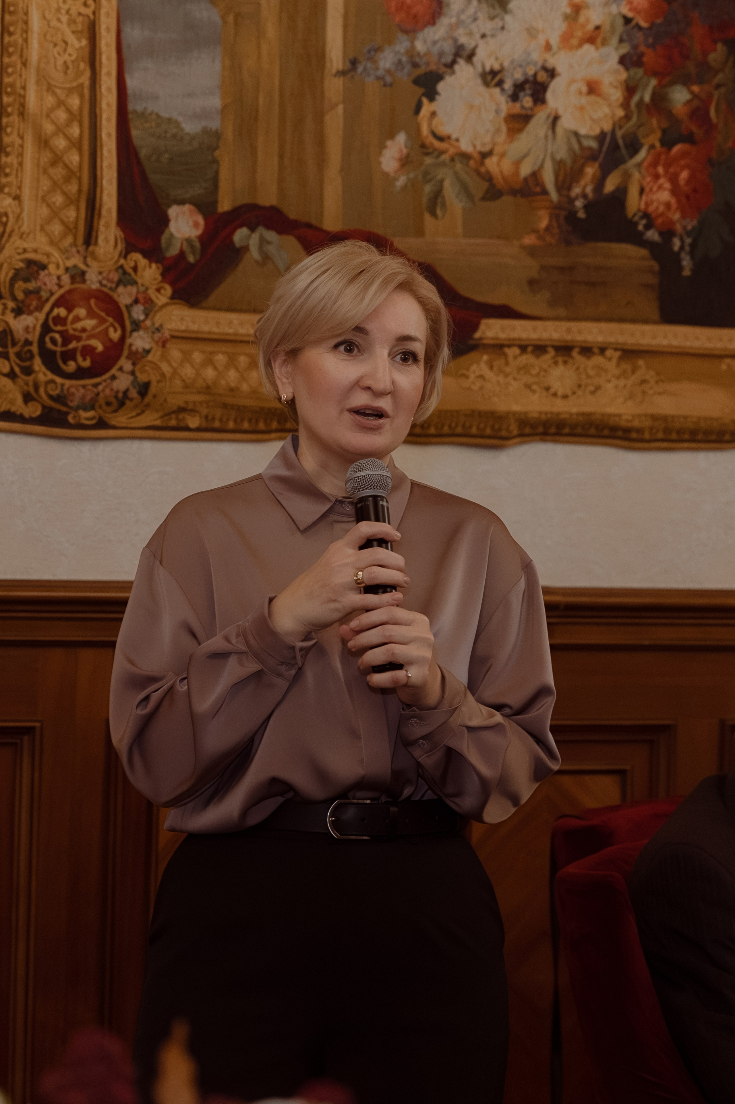 Welcome back to your own dinner party. Фотограф Лия Козловская Минск